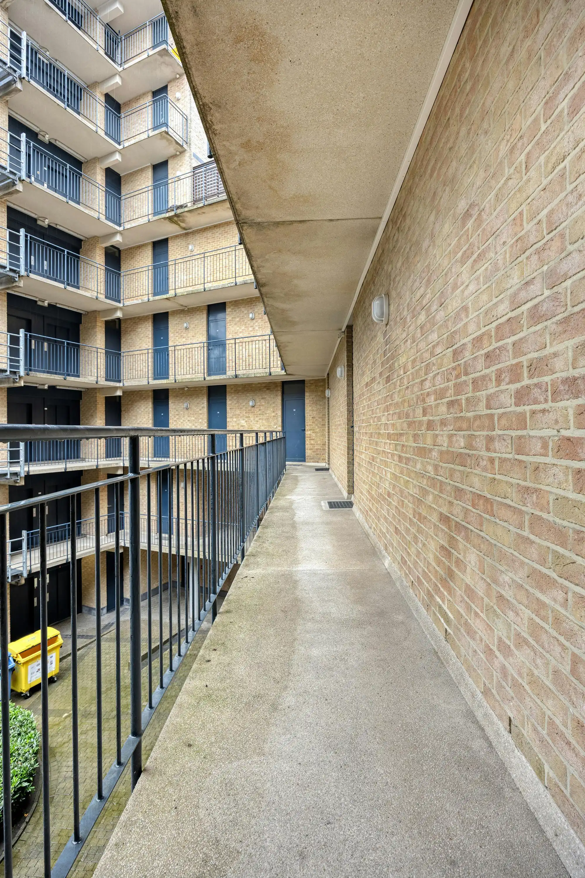 Topinvestering: Studio te koop in Brussel centrum met terras! foto 14