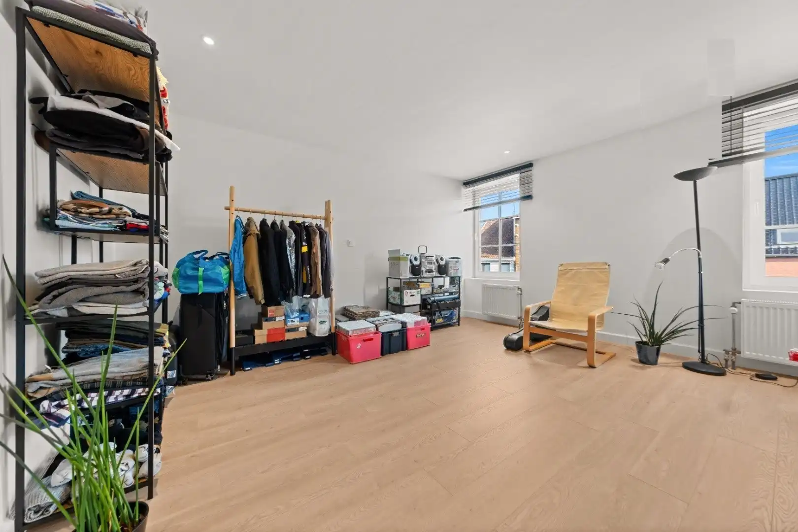 Mooi gerenoveerde woning met 3 slaapkamer en terrastuin foto 11