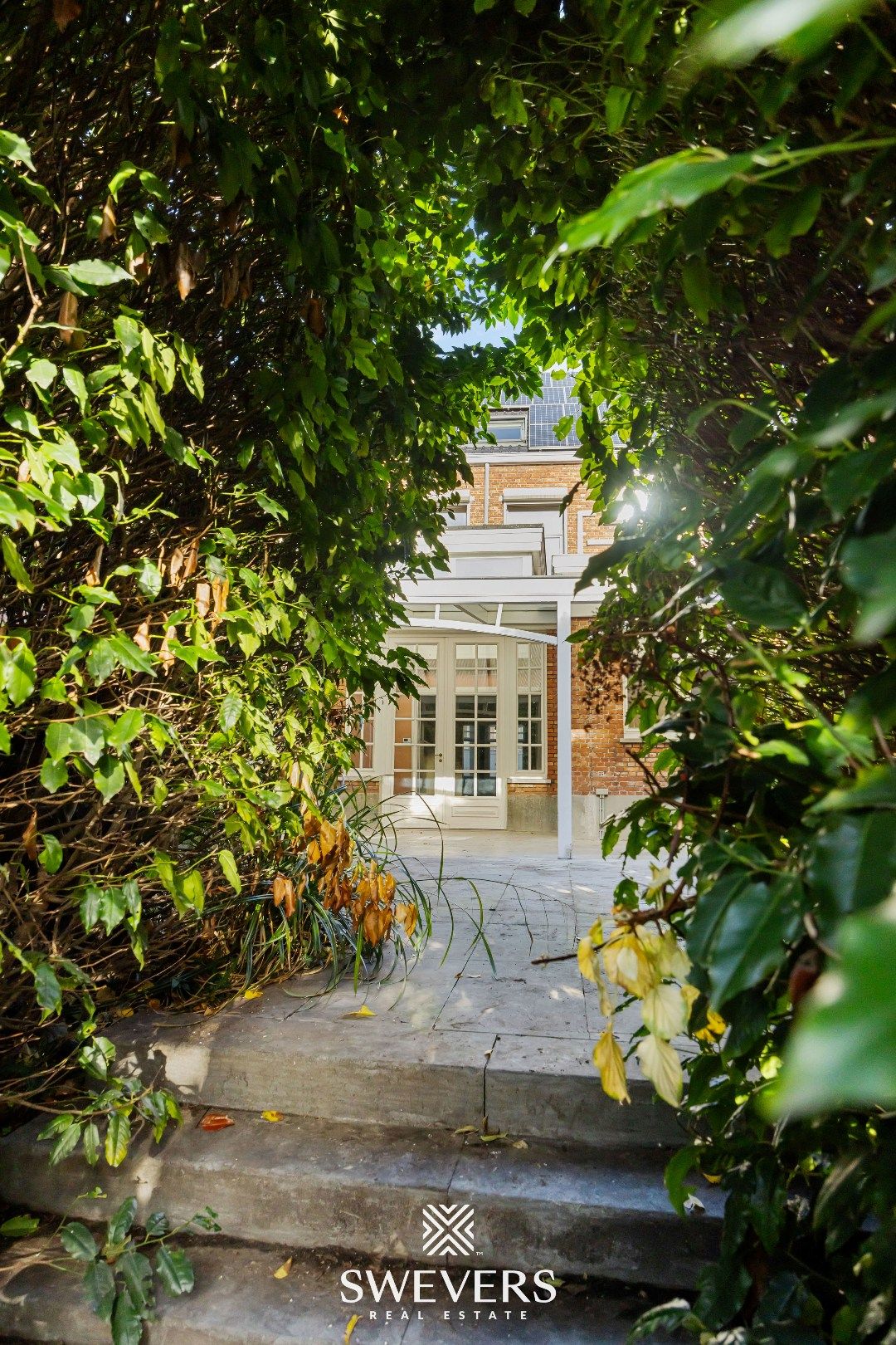 Karaktervol herenhuis met 6 slaapkamers, 2 badkamers en tuintje in Mol foto 27