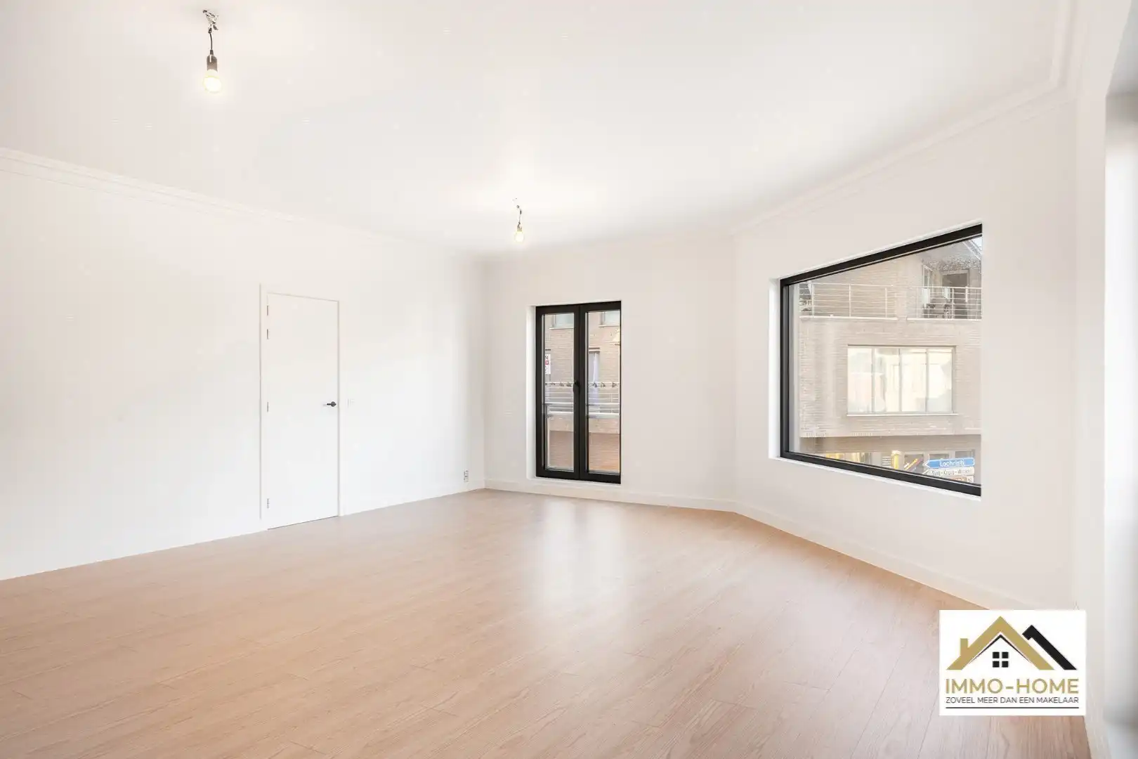 Ruim instapklaar appartement met twee slaapkamers foto 16