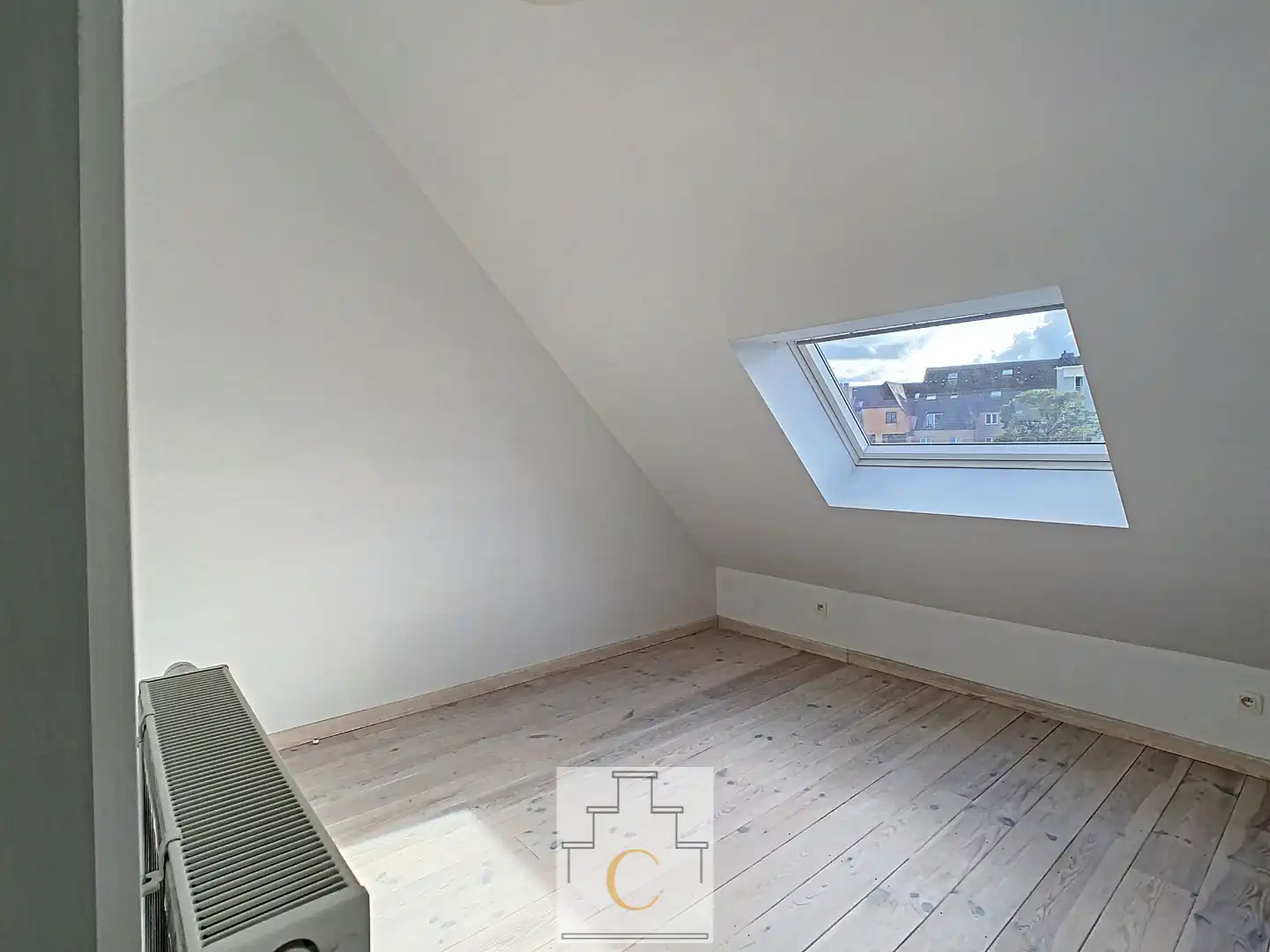 gerenoveerde rijwoning met zuidgerichte tuin voorraan St Andries foto 9
