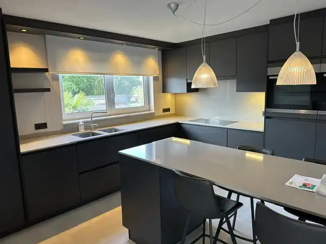 Modern en ruim energiezuinig duplexappartement (175 m²) met 3 slaapkamers foto 2