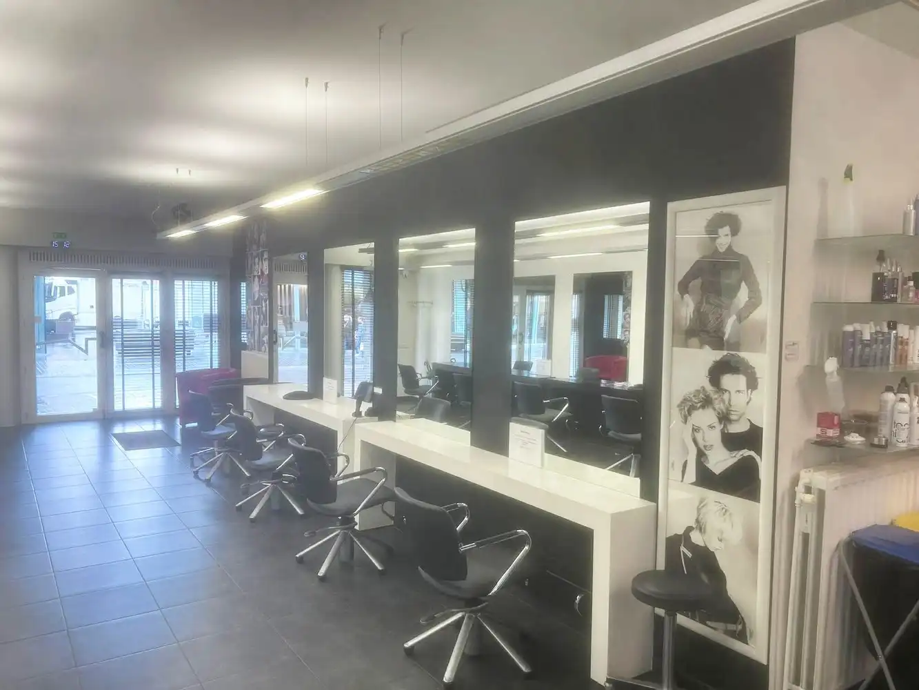 Commercieel gelijkvloers (±110 m²) op toplocatie in centrum Mol foto 6