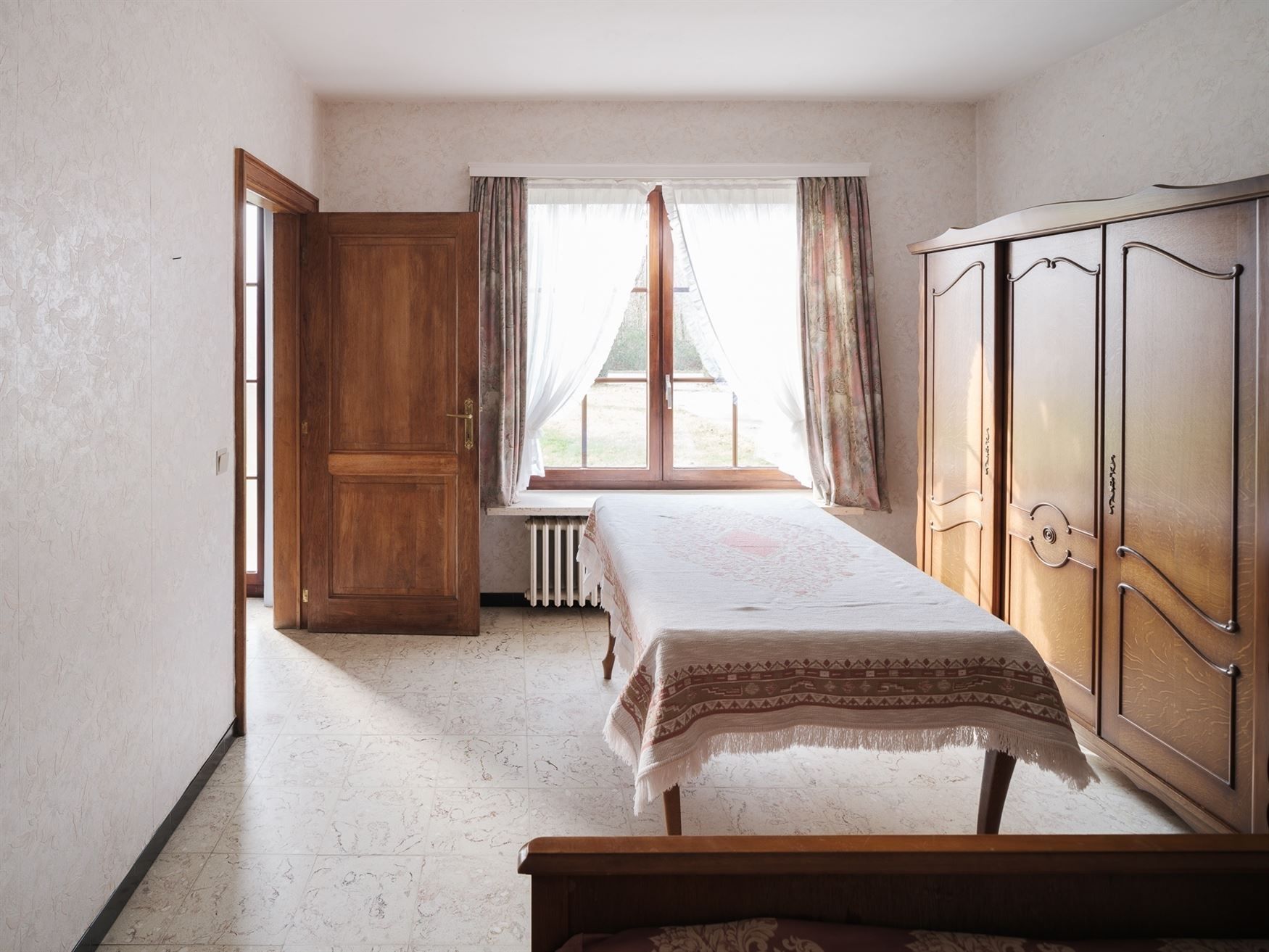 Te renoveren villa met bijgebouw vlakbij Hansbeke foto 10