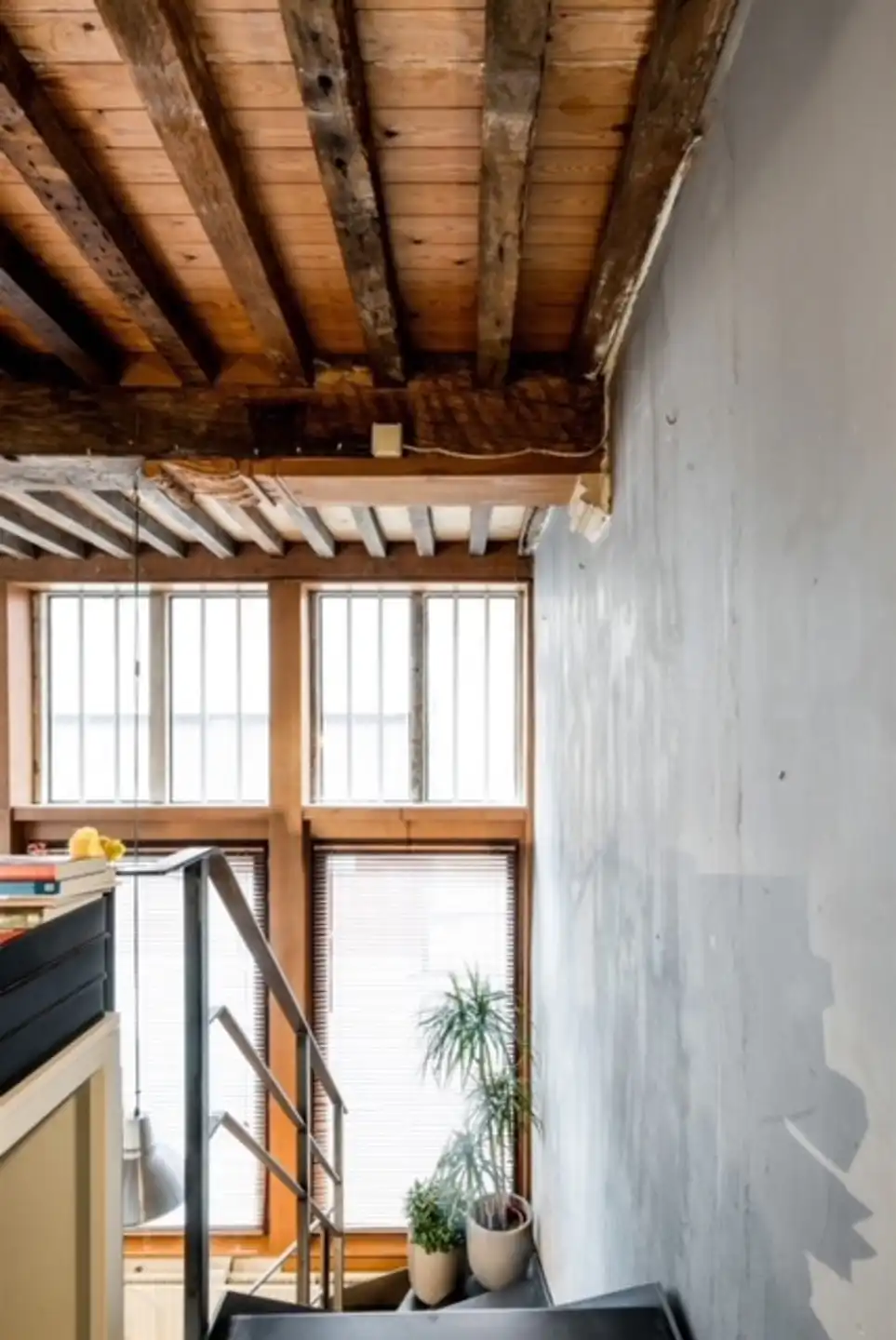 ANTWERPEN - Karaktervol kantoor op centrale locatie foto 10