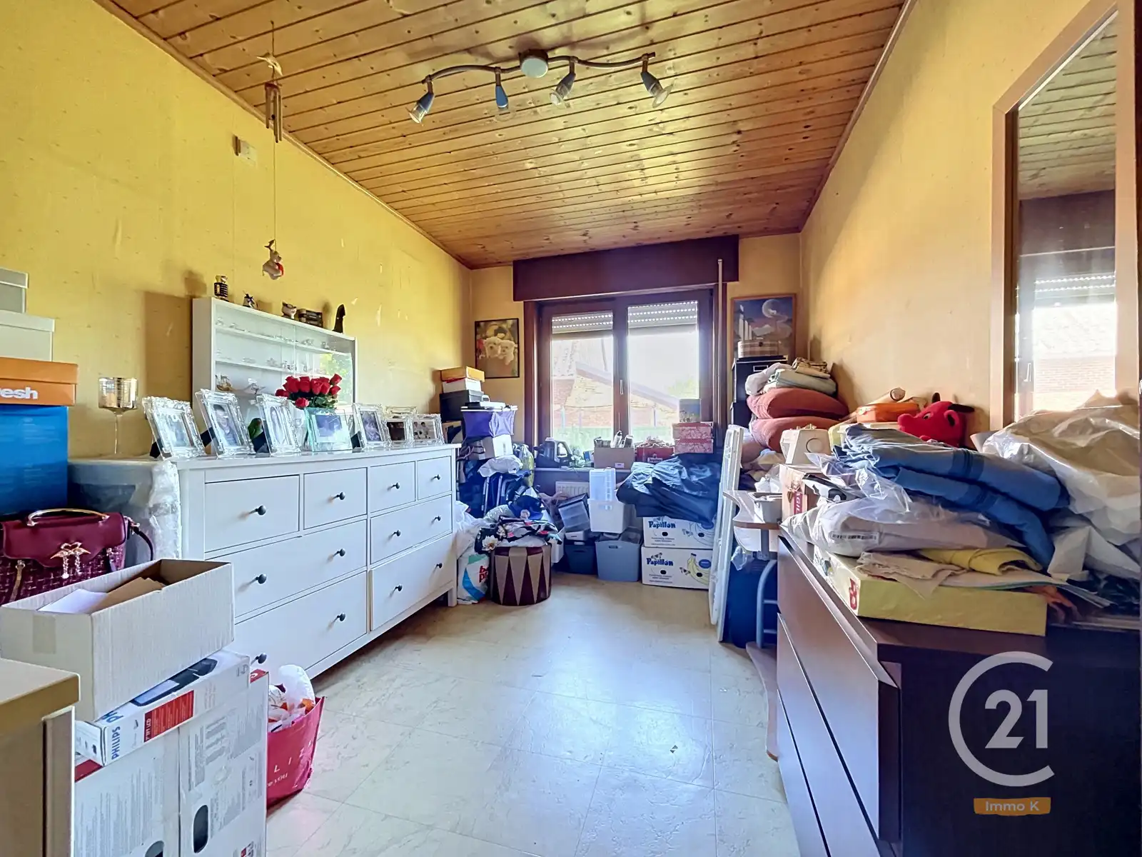 Ruime gelijkvloerse woning met opslag op perceel van 40a55ca foto 14