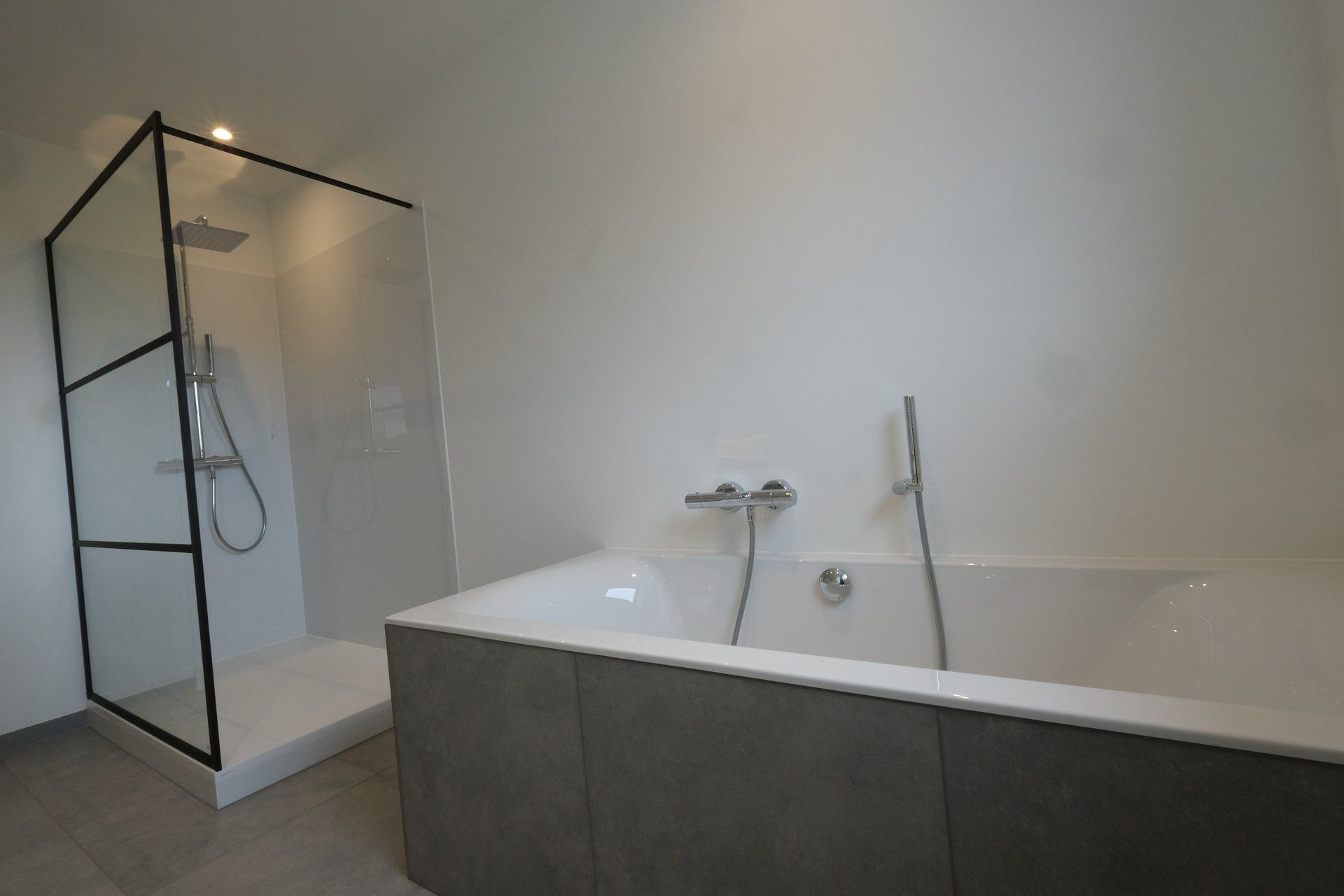 Nieuwbouw appartement op de eerste verdieping met luxueuze afwerking in Riemst. foto 16