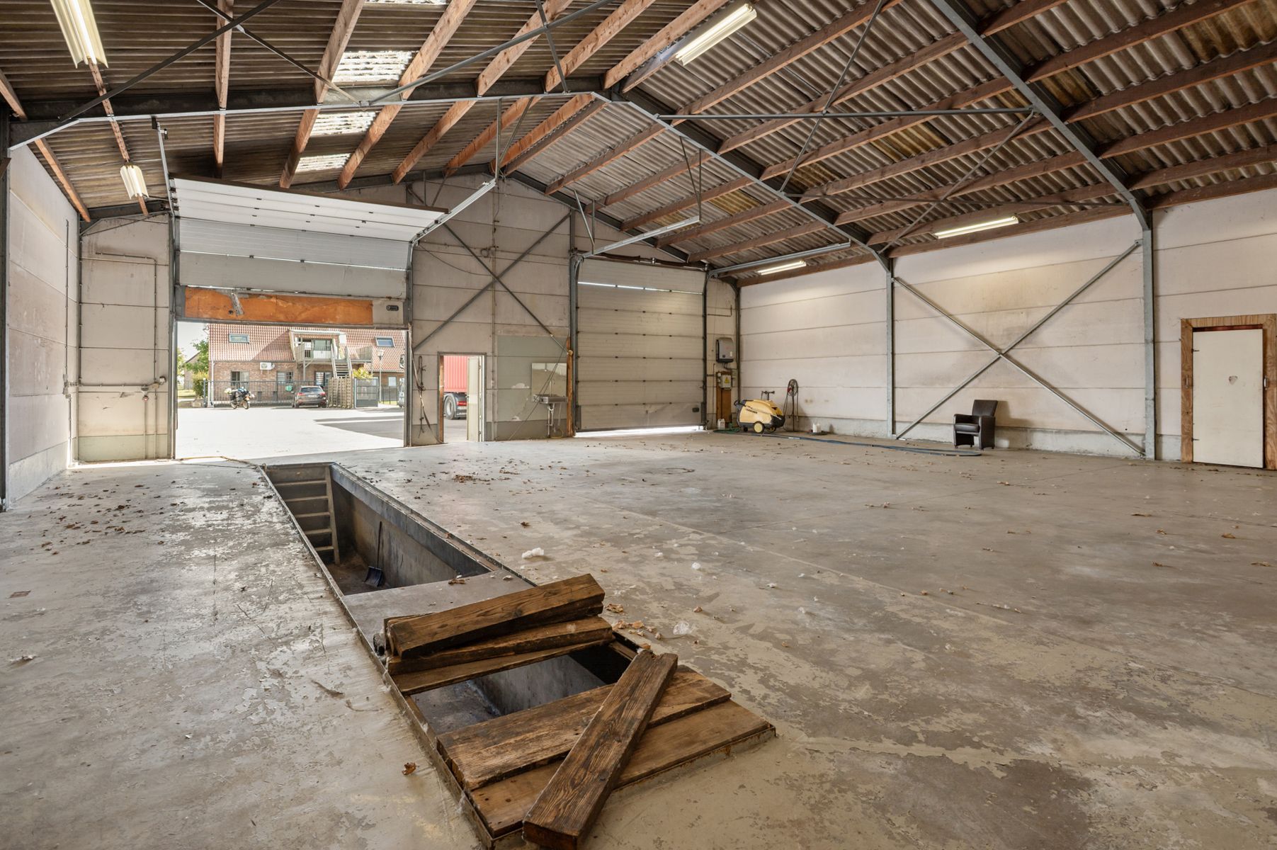 IN OPTIE. Woning met industriehal (212m2) op 2229m2 grond foto 40