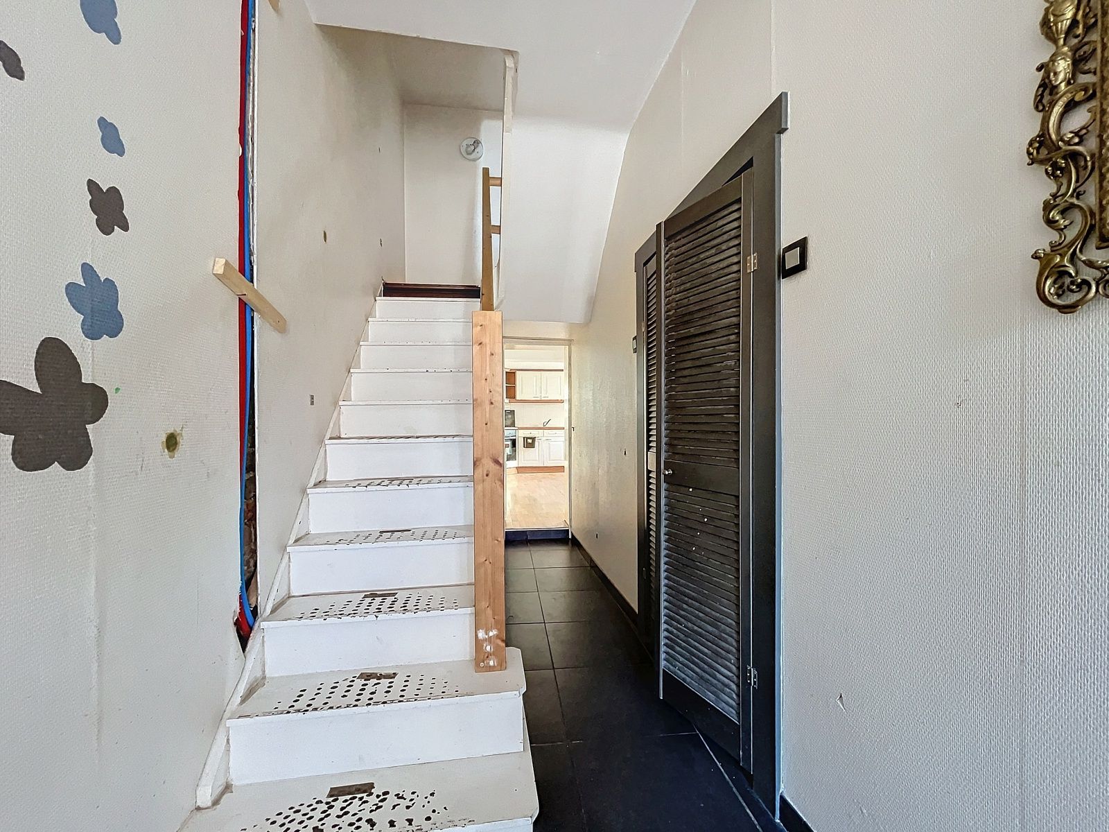 DEELS TE RENOVEREN WONING IN LANDEN foto 6