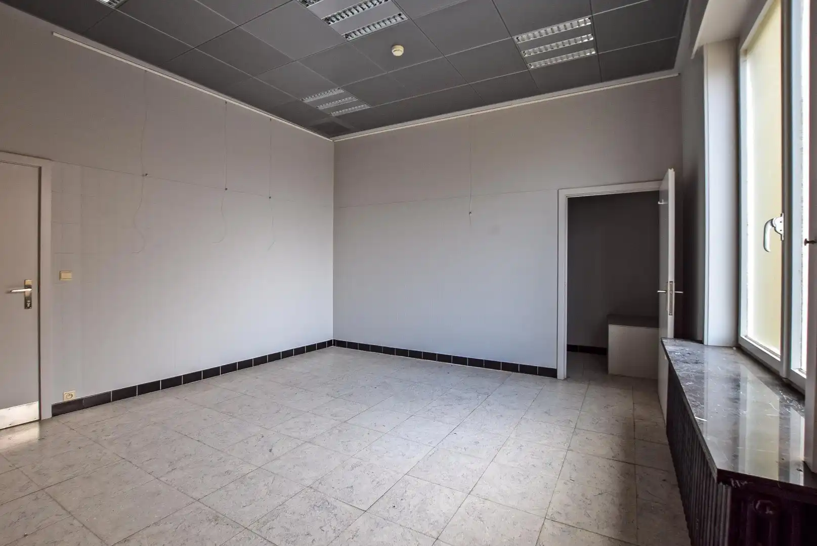 UNIEK ONTWIKKELINGSPROJECT IN HARTJE VEURNE - VOORMALIG BANKGEBOUW. foto 18