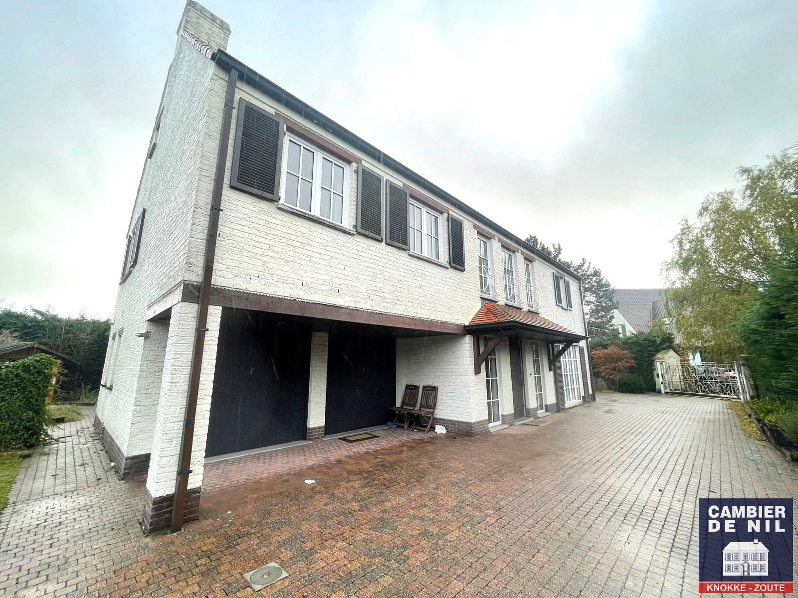 Ruime vrijstaande villa, in residentiële wijk in Knokke-Heist foto 27