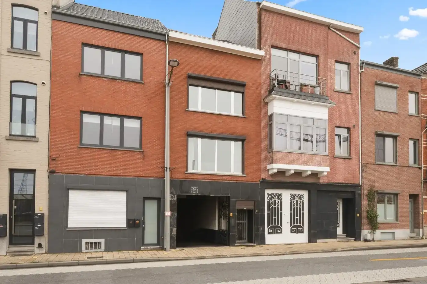 Te renoveren bel-étagewoning op topligging in het centrum van Tienen foto 4