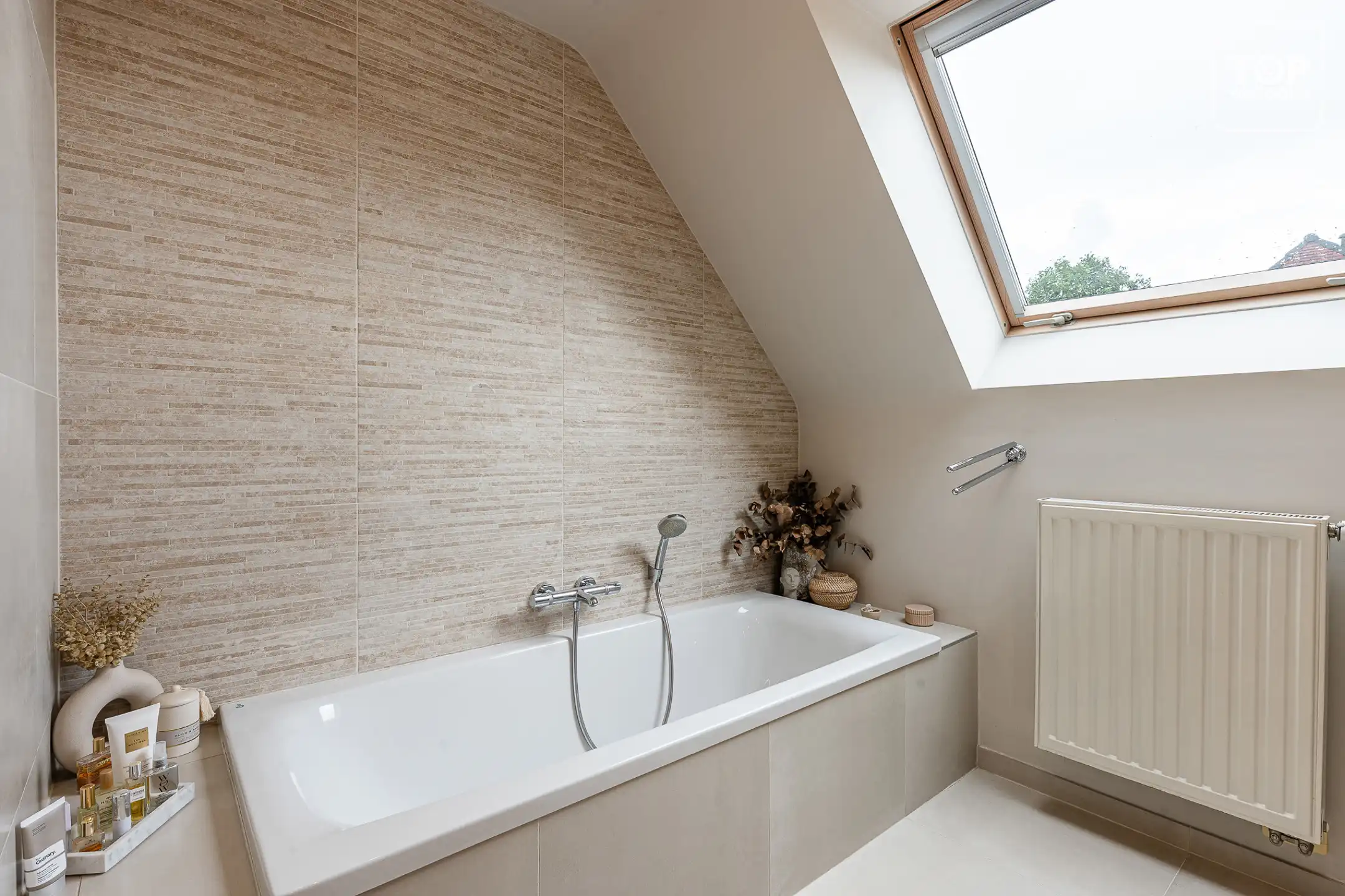 Instapklare woning met EPC A, 3 slaapkamers en zwembad foto 17