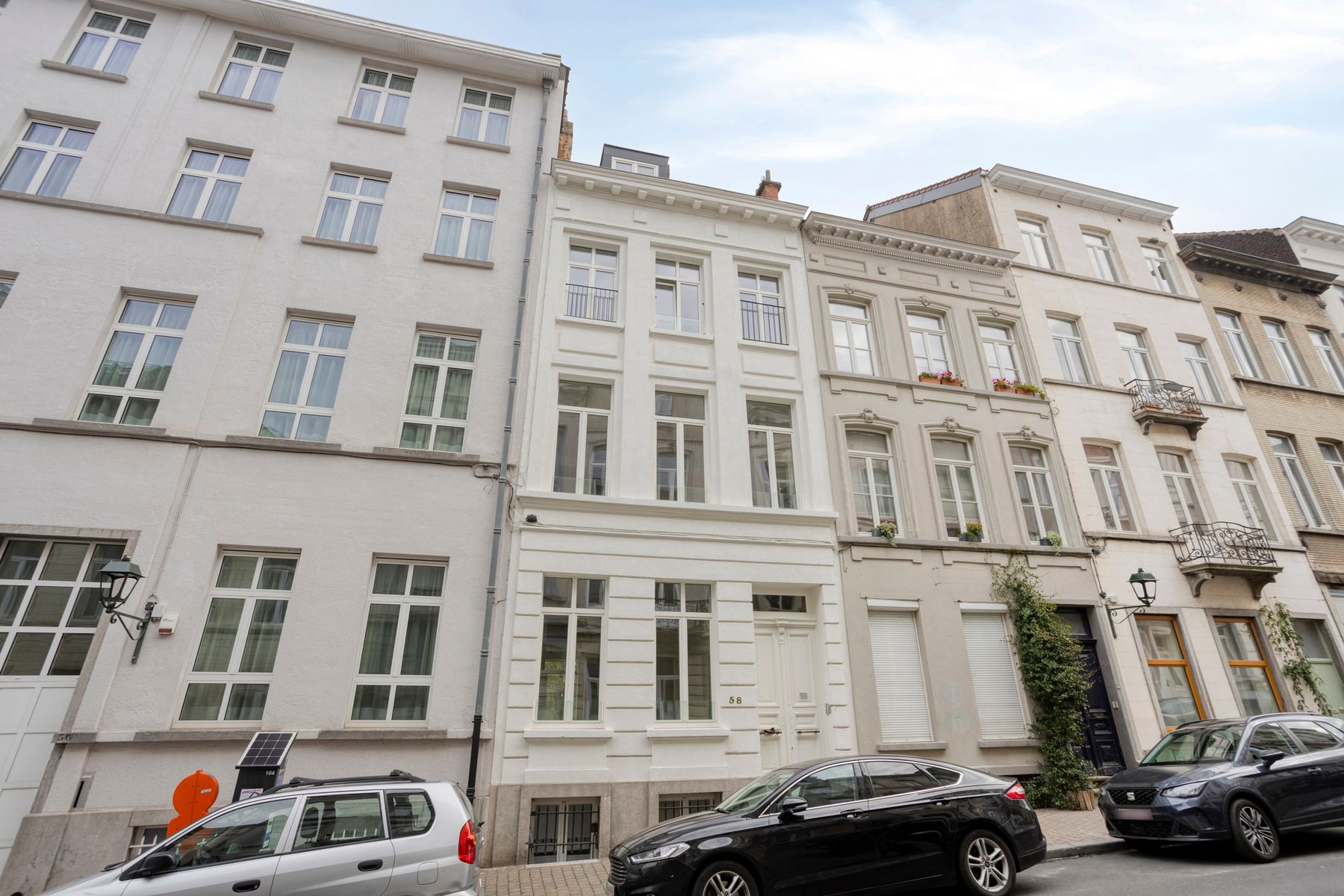 Stijlvol gerenoveerd appartement nabij Louizalaan - EPC C foto 13