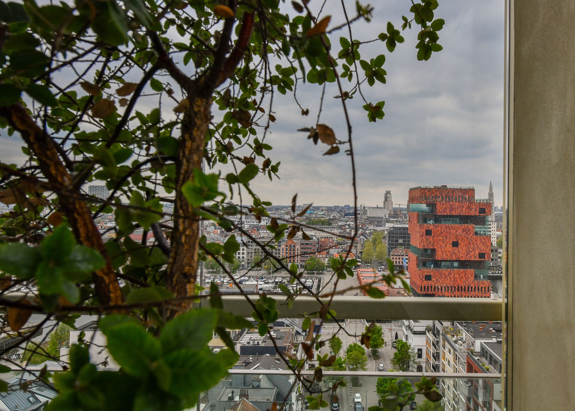 ANTWERPEN - 360° zichten in unieke architectuur foto 9