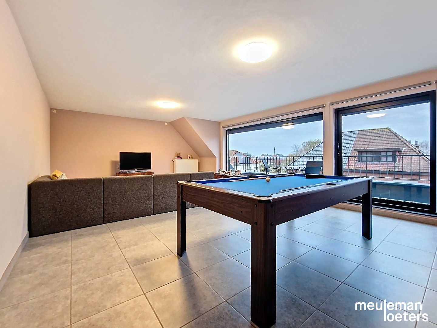 Lichtrijk appartement met twee ruime slaapkamers  foto 7