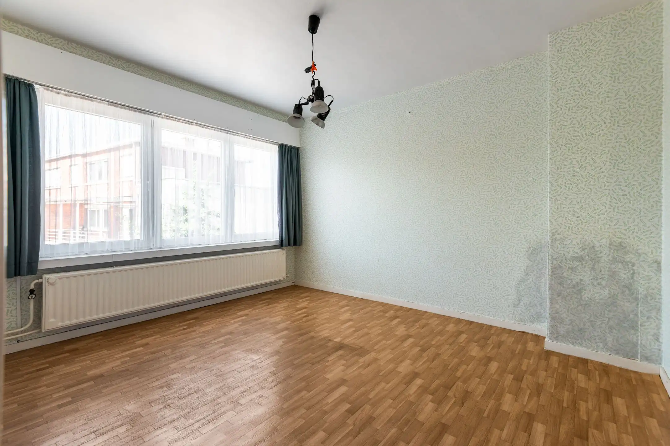 Een huis waar je nog helemaal je eigen ding mee kan doen! foto 13
