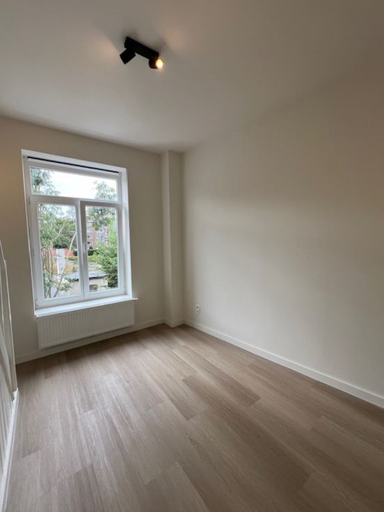 Gerenoveerde woning op excellente ligging foto 12