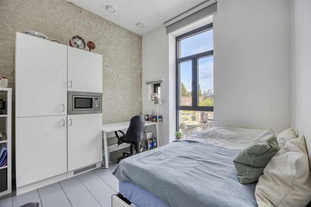 Studentenkamer op top locatie foto {{pictureIndex}}