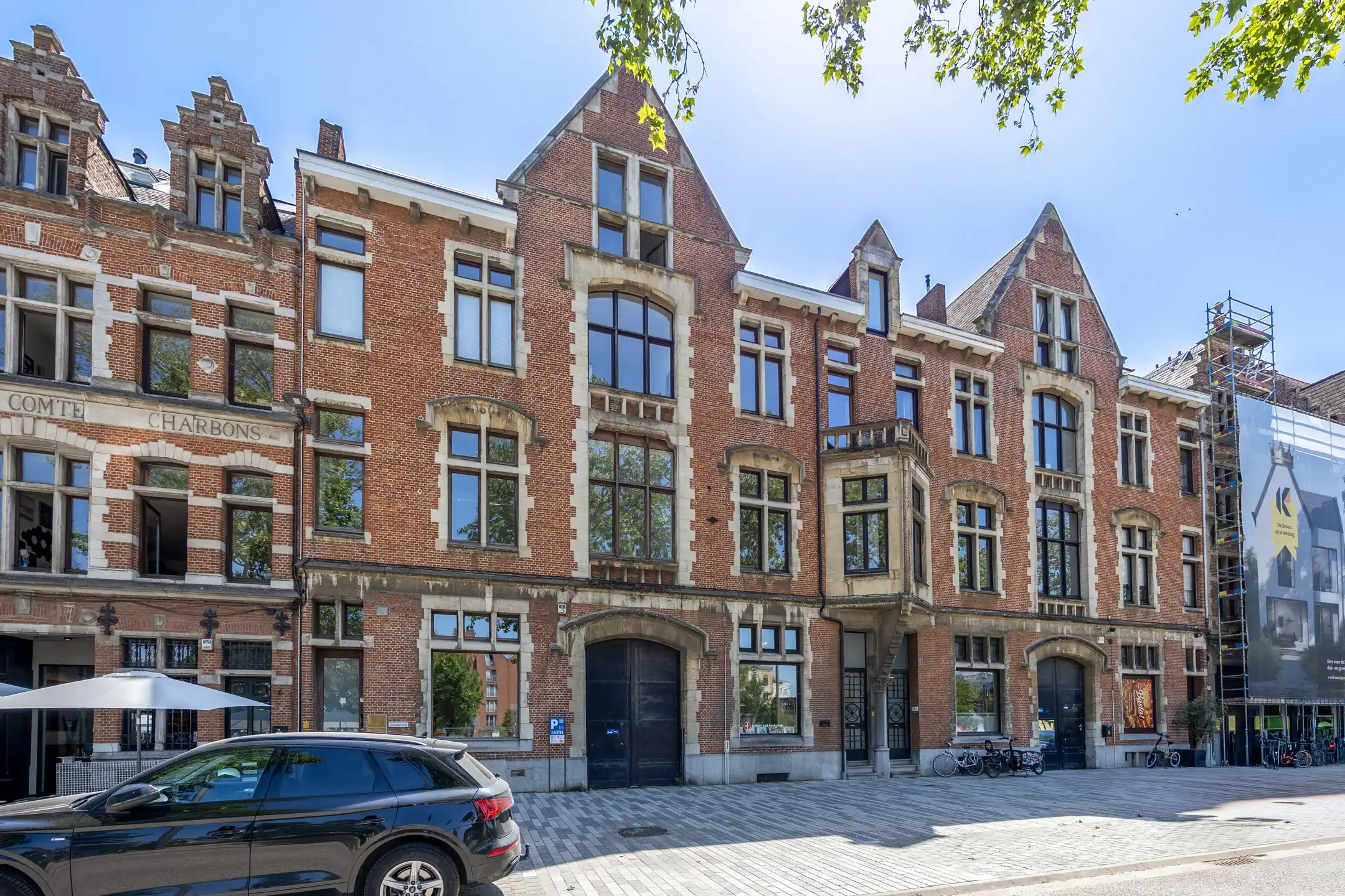 Uniek herenhuis met zwemvijver aan het Zuidpark foto 31