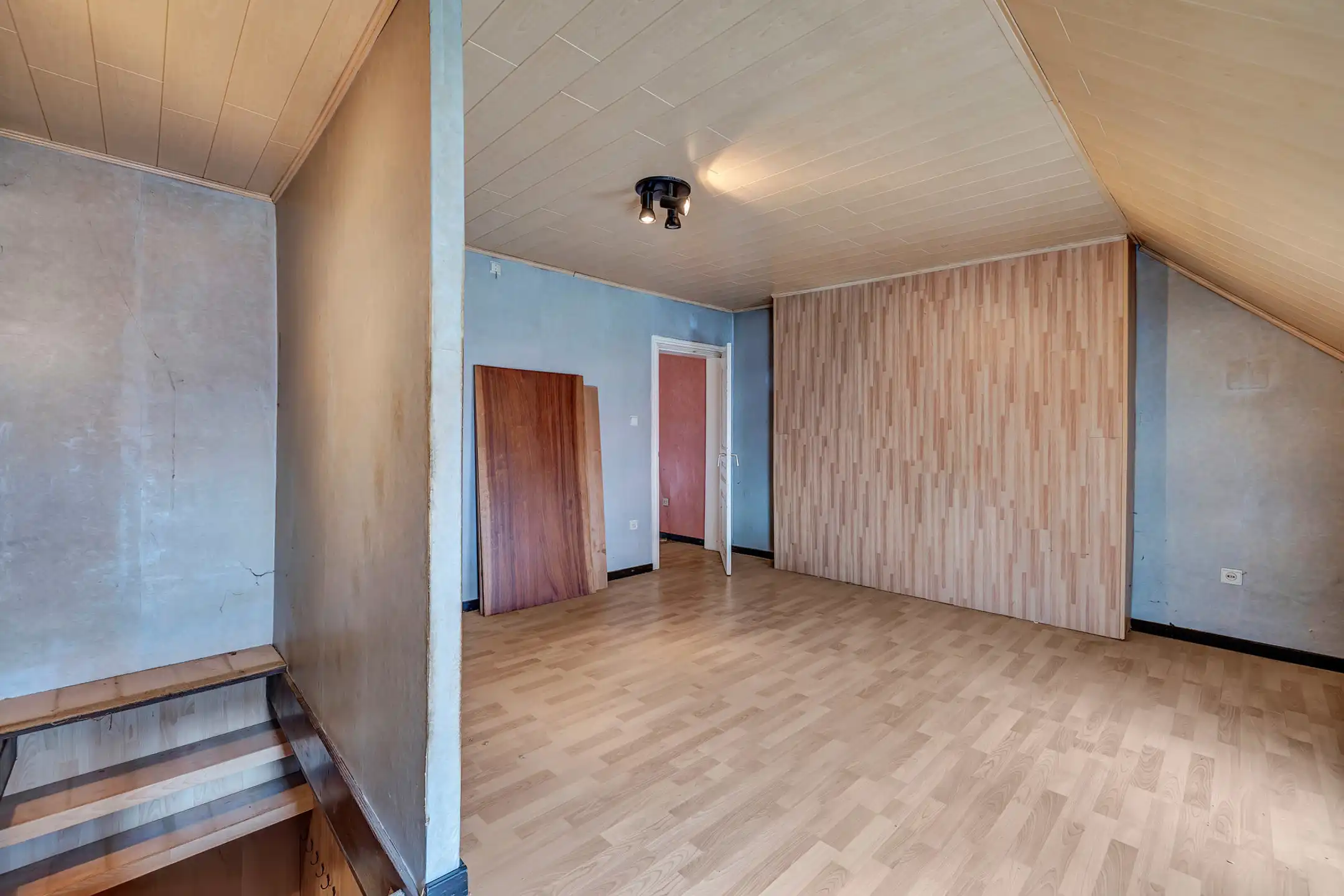 Te renoveren woning op toplocatie in het centrum van Aalst foto 11