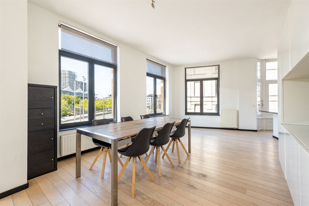 Karaktervol appartement op't Zuid foto 2