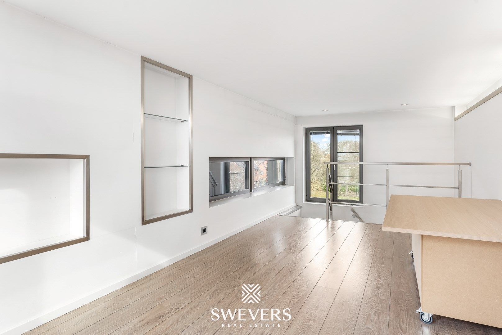 Ruime luxueuze loft met groot dakterras nabij Hasselt centrum ( 164 m2 ) foto 16