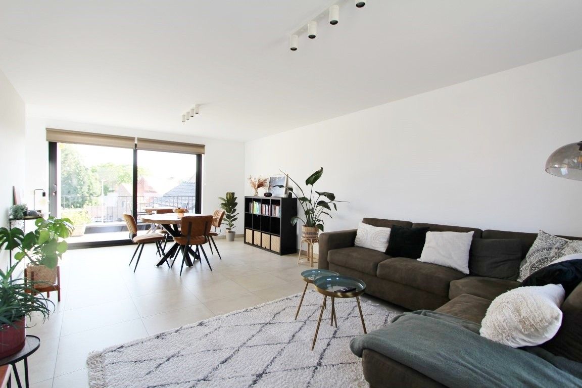 Mooi appartement met 3 slaapkamers op een zeer gunstige ligging! foto 10