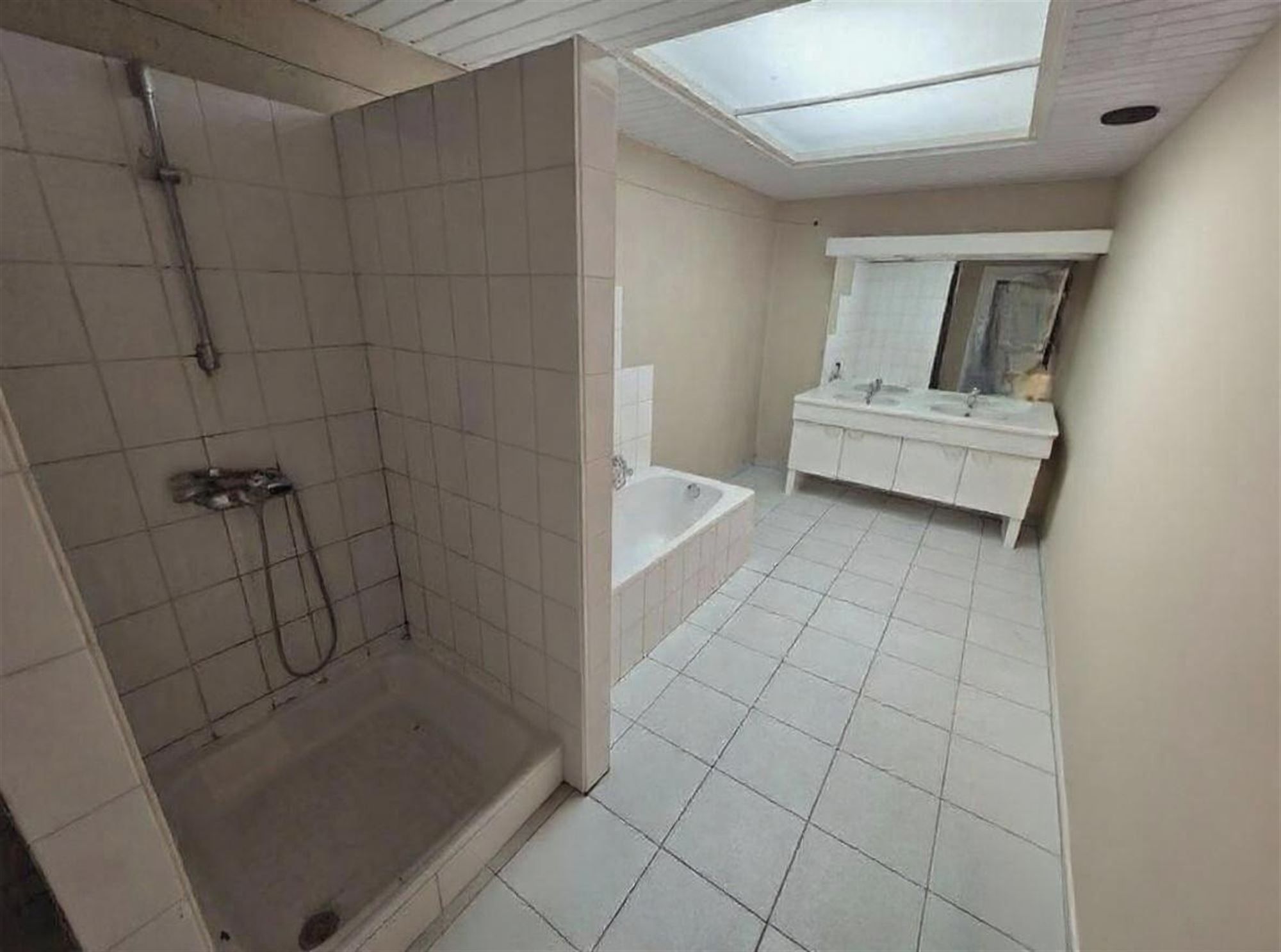gezinswoning met 3 slaapkamers en tuin foto 17