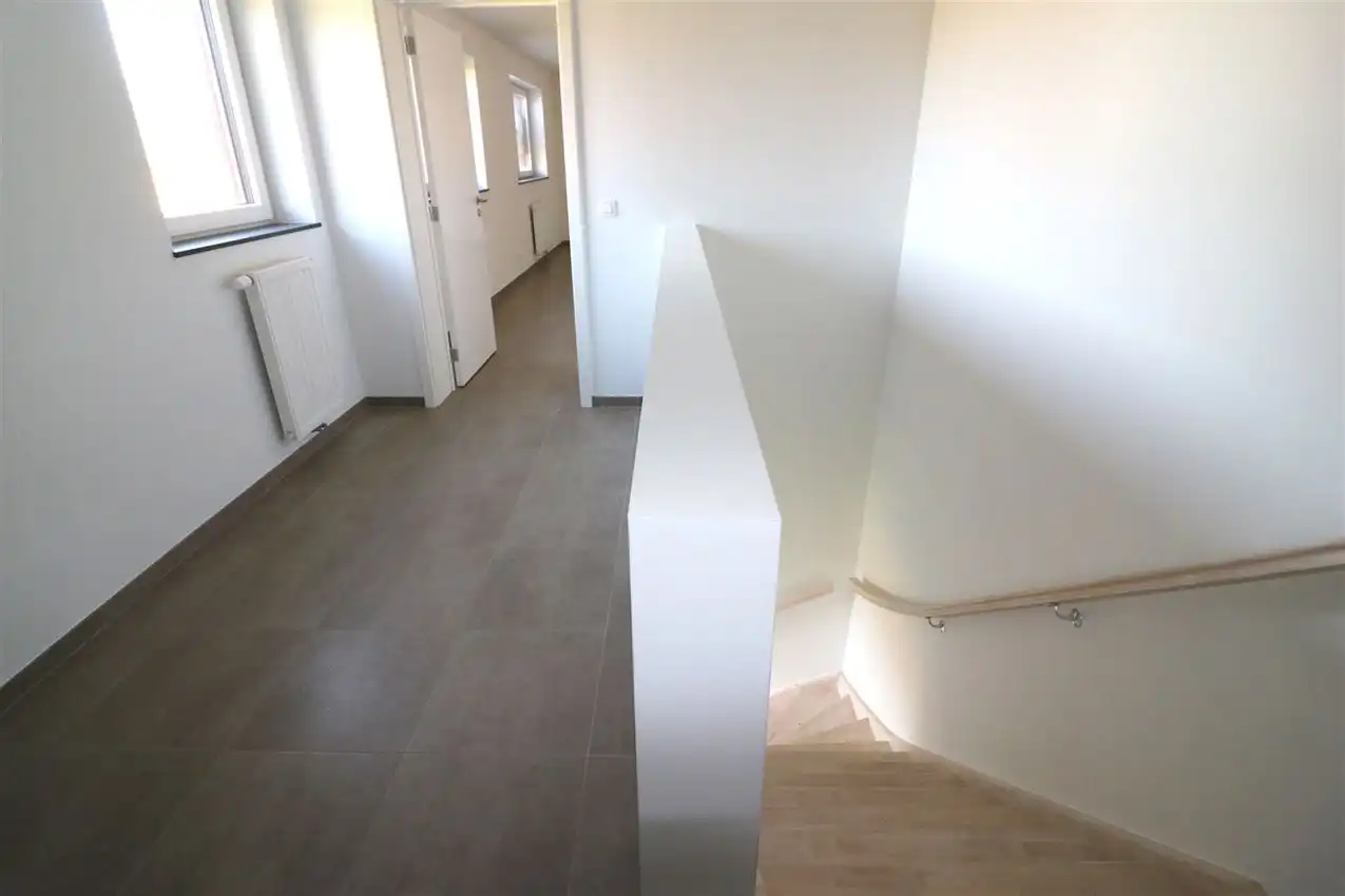 Nieuwbouw appartement met 3 slaapkamers foto 5