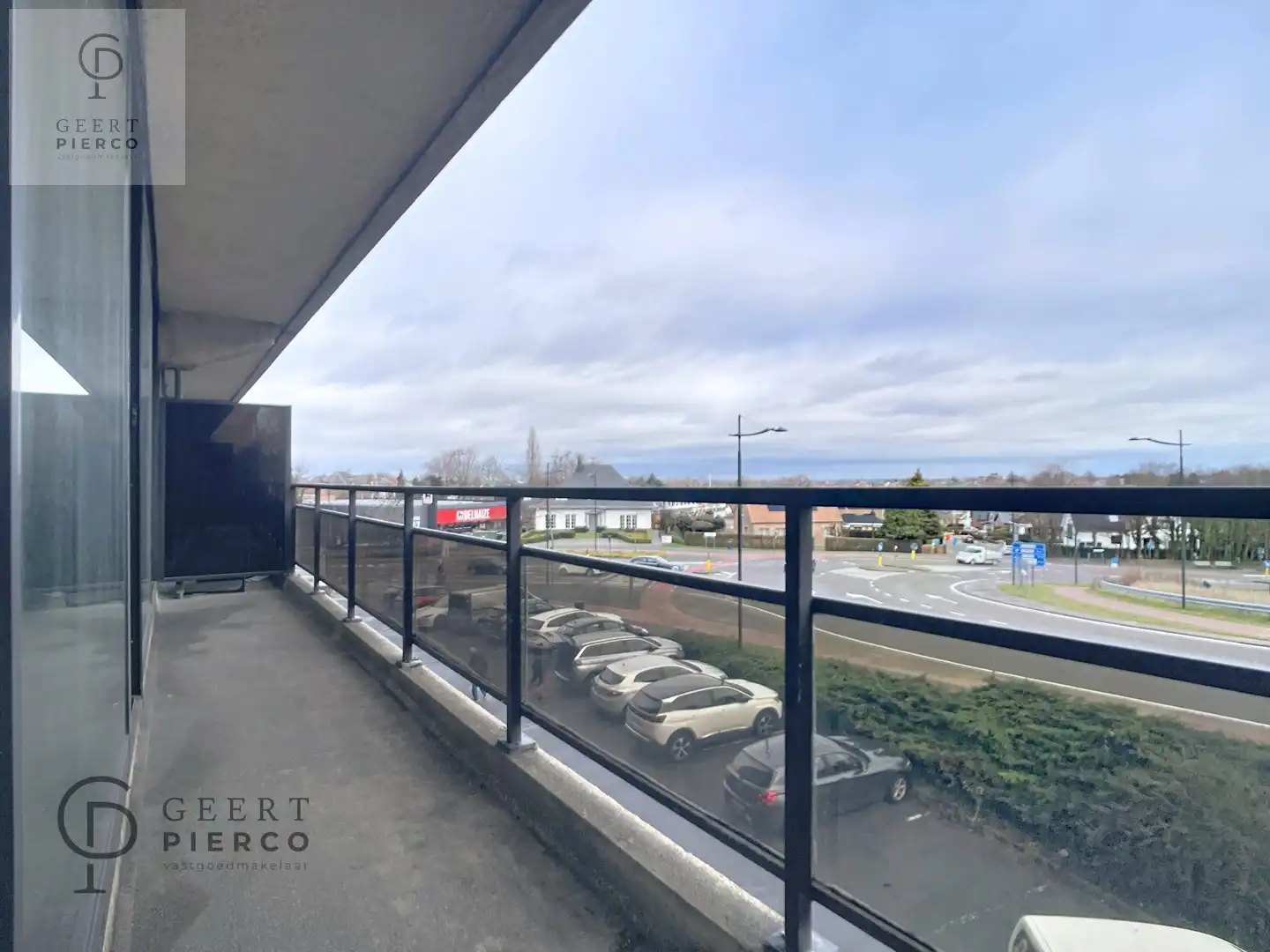 Zeer ruim appartement op de tweede verdieping met ondergrondse parkeerruimte foto 20