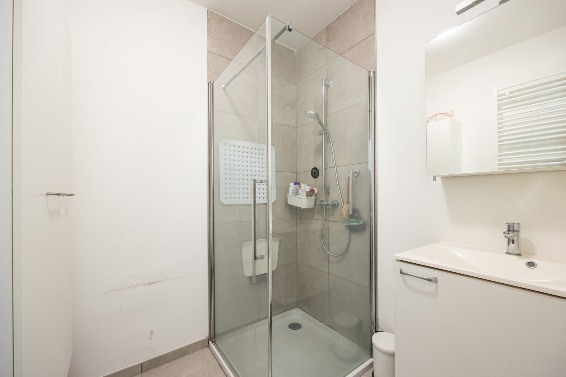 Modern appartement  foto 6
