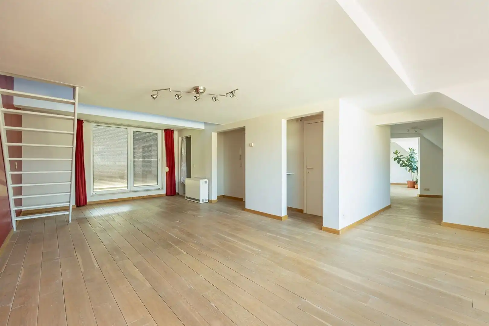 Ruim duplexappartement 120m² met groot terras 40m²  foto 5