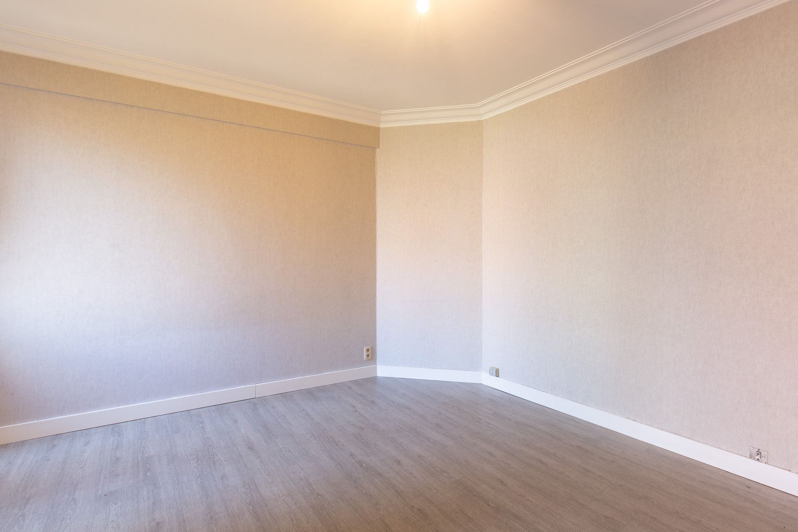 Instapklaar appartement in hartje Sint-Andrieswijk foto 3