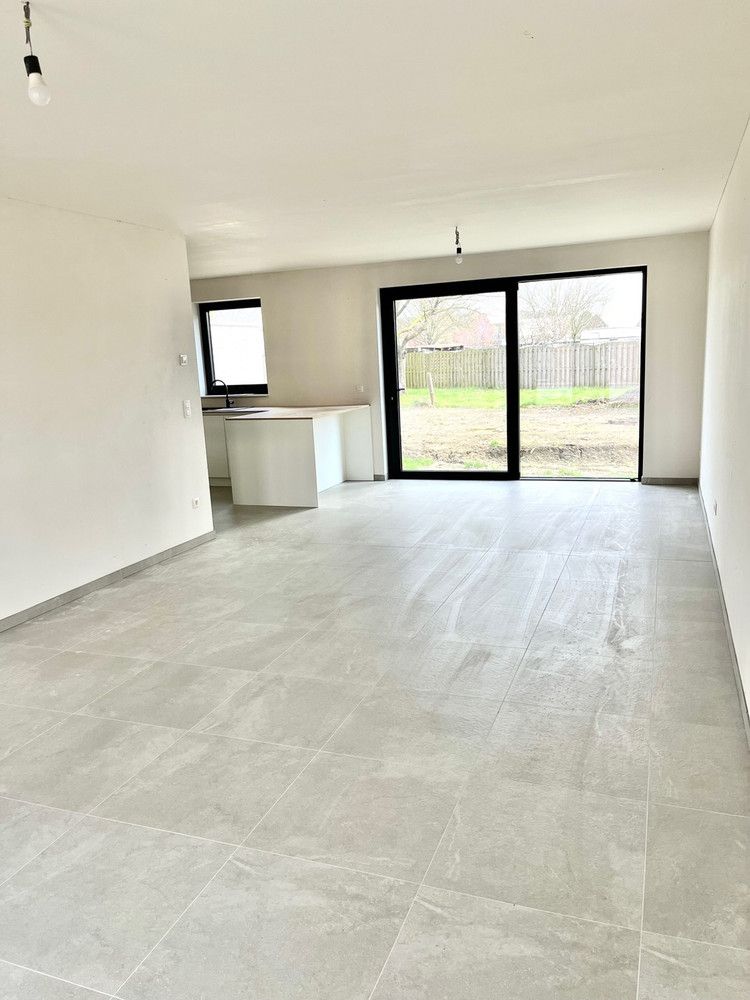 Rotem centrum: energiezuinige nieuwbouw woning op 481m² foto 8