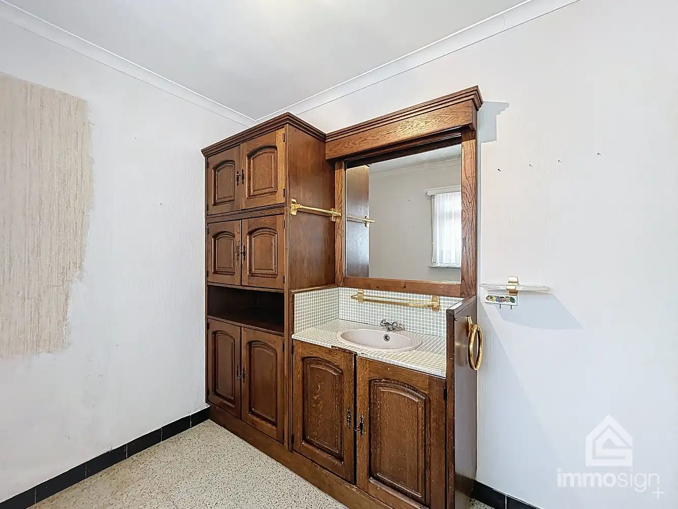 Charmante gezinswoning met potentieel op ruim hoekperceel in hartje Eksel foto 14