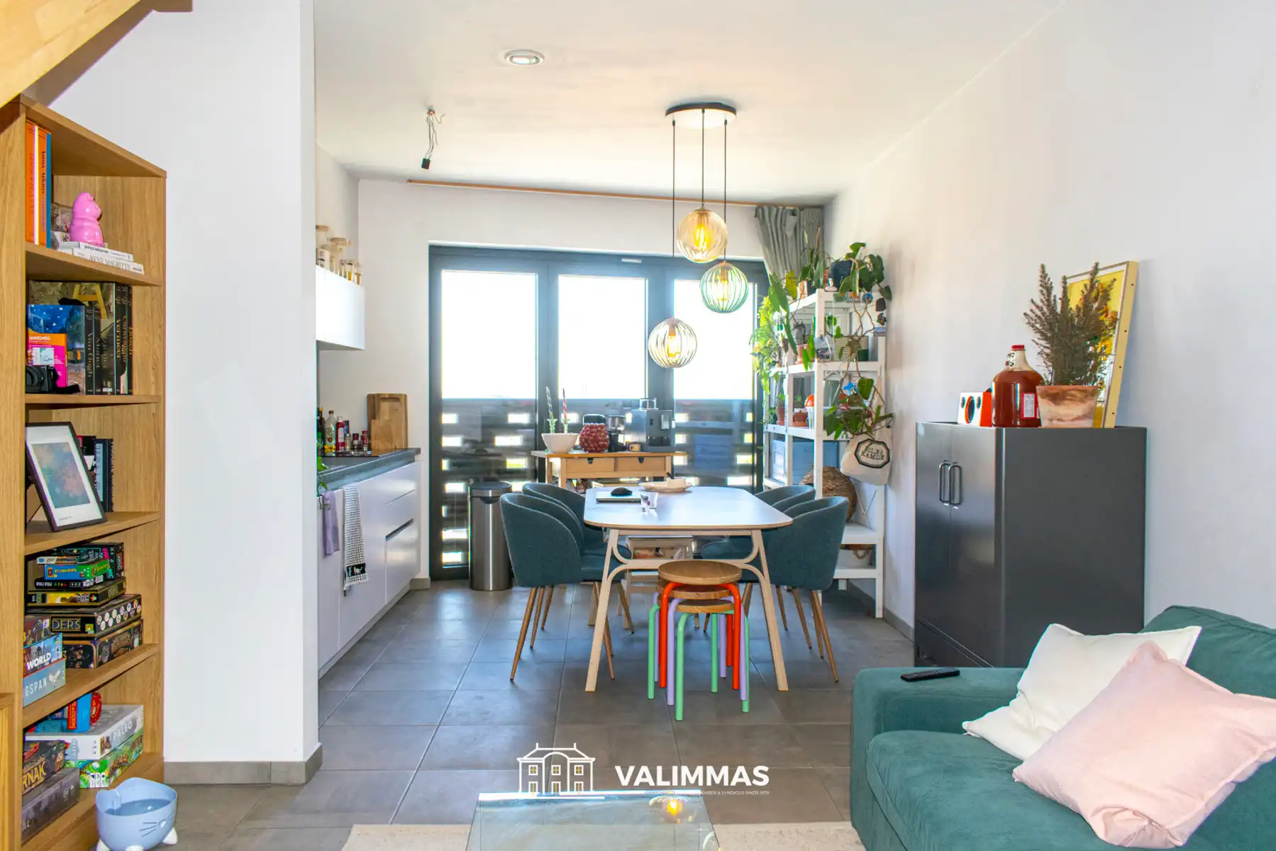 Recent en luxueus ingericht duplex-appartement met garagebox foto 3