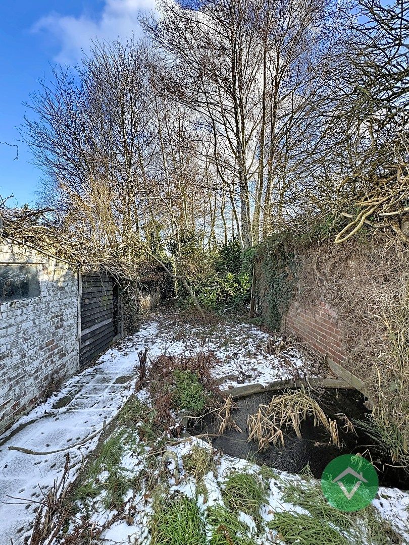 Alleenstaande woning met ruime tuin en sterke ligging nabij alle voorzieningen te Zedelgem. foto 18