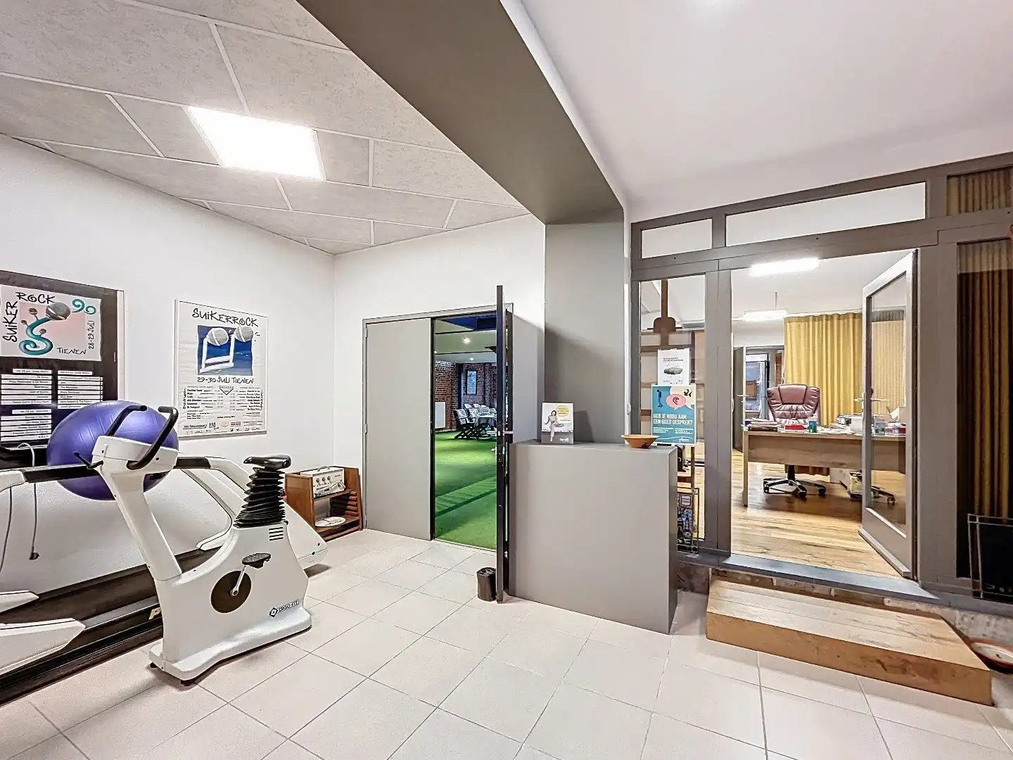 Ideale praktijkruimte met veel mogelijkheden foto 2