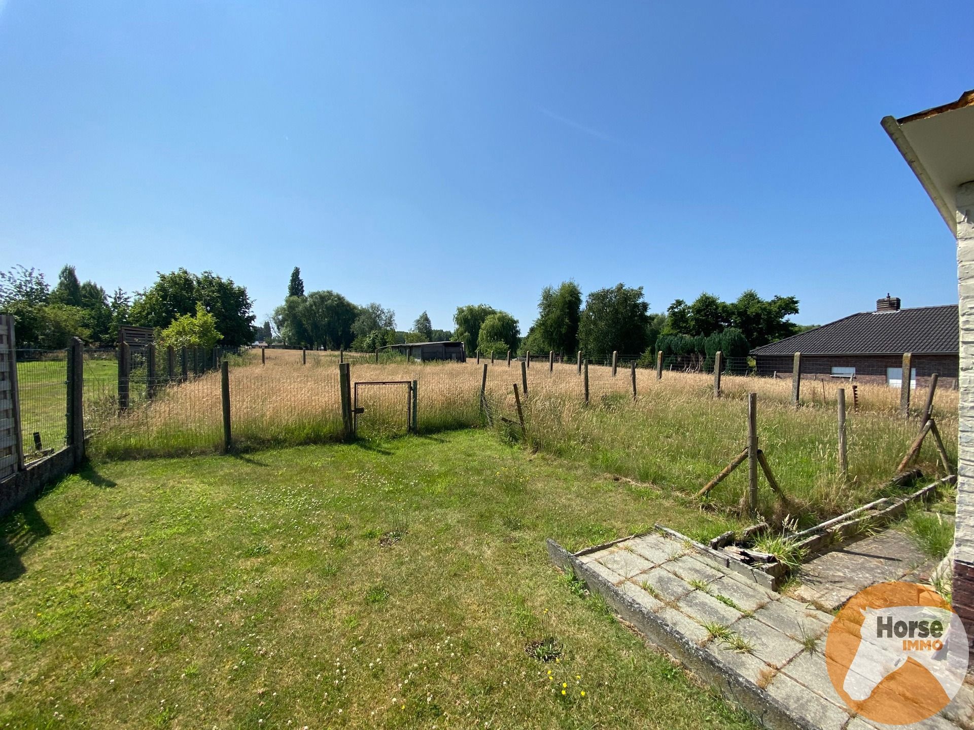 HAALTERT- renovatiewoning op 22 are met prachtig vergezicht foto 2