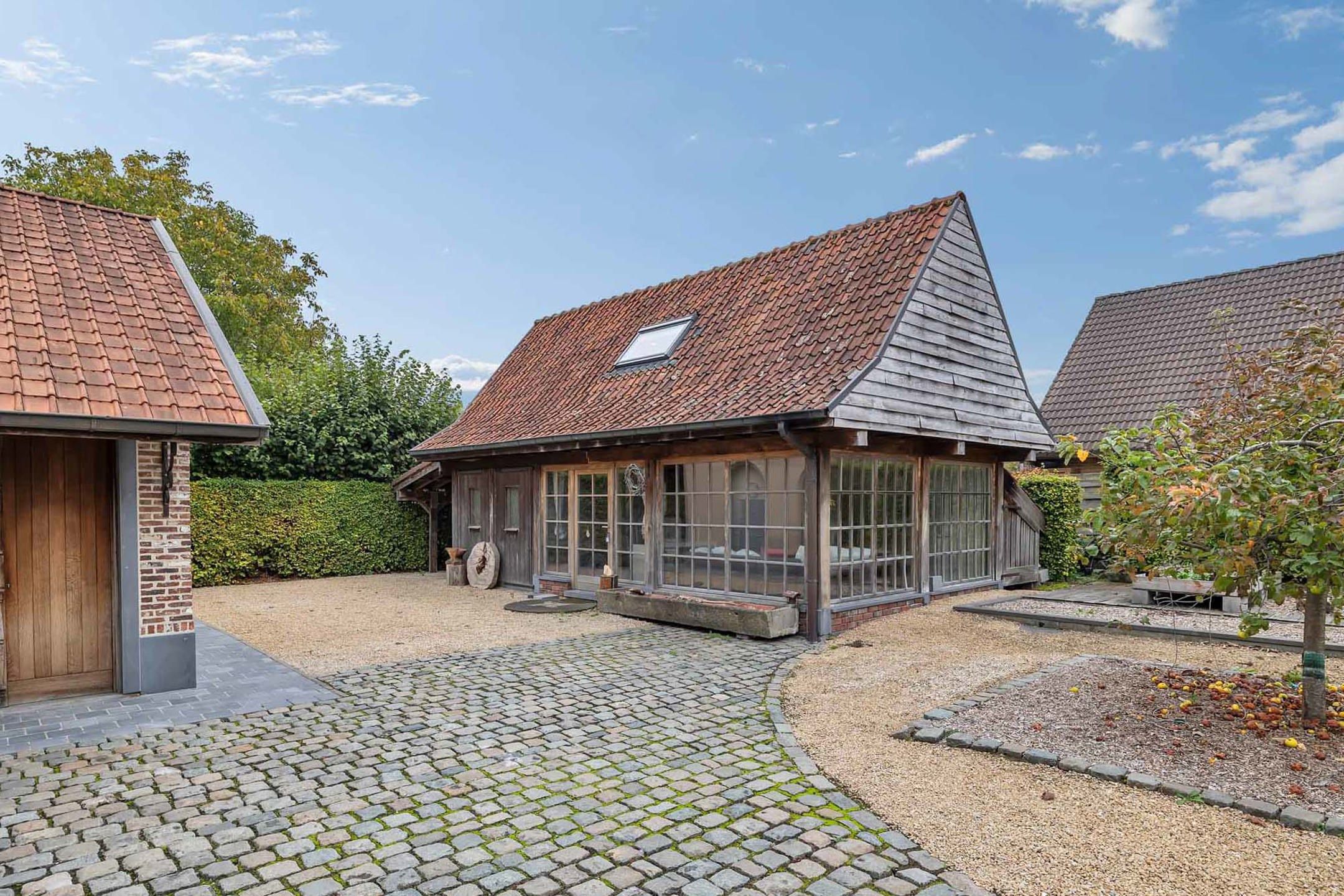 Unieke landelijke woning met zwembad te huur foto 20