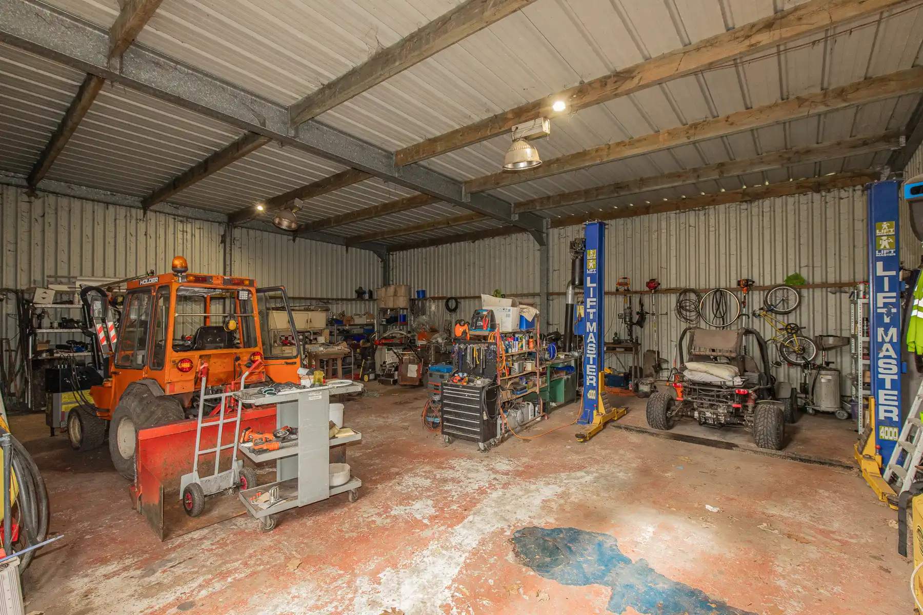 Woning op unieke ligging van 5 hectare foto 21