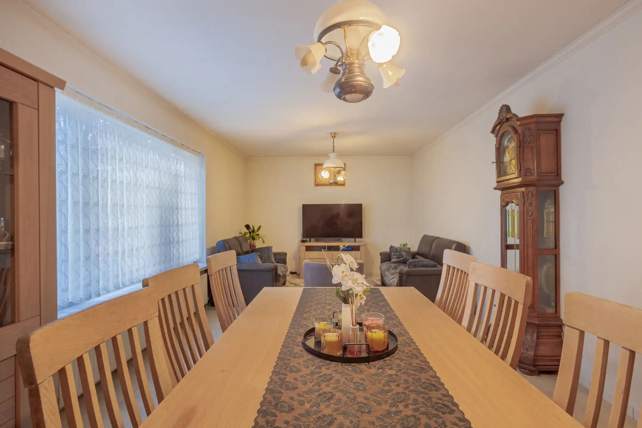 Instapklare woning met koer en EPC-label B foto 7