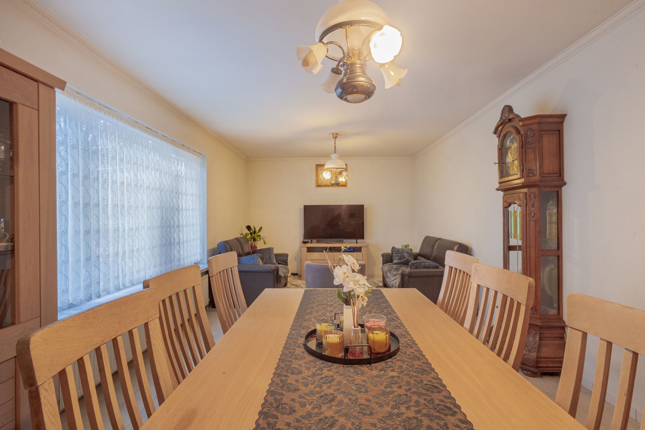 Instapklare woning met koer en EPC-label B foto 7