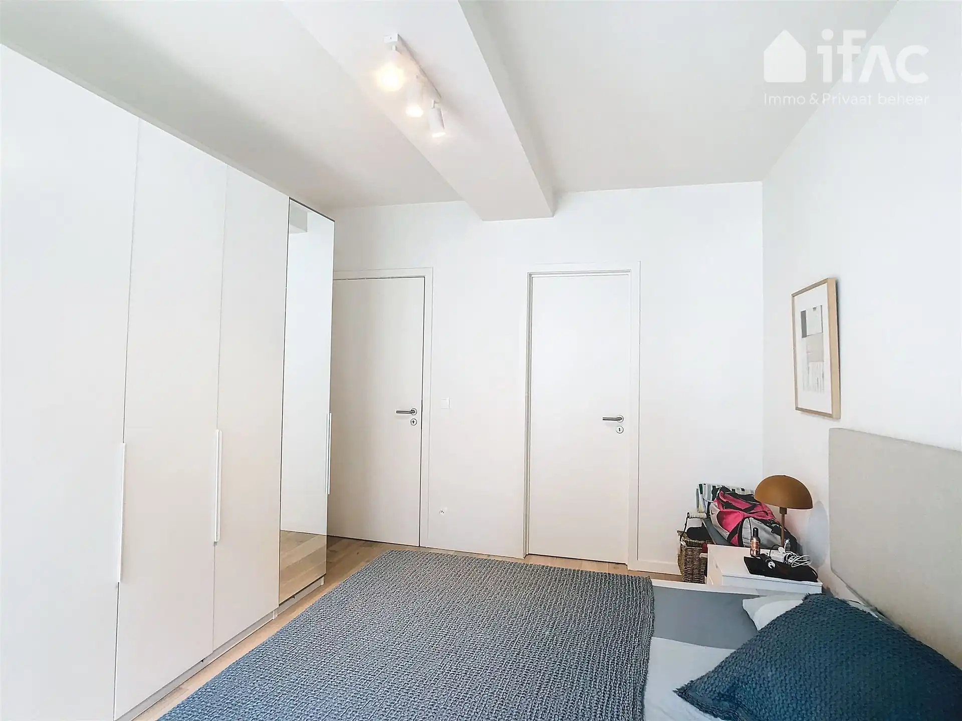 Luxe appartement gelegen op toplocatie aan de Louisalaan foto 6