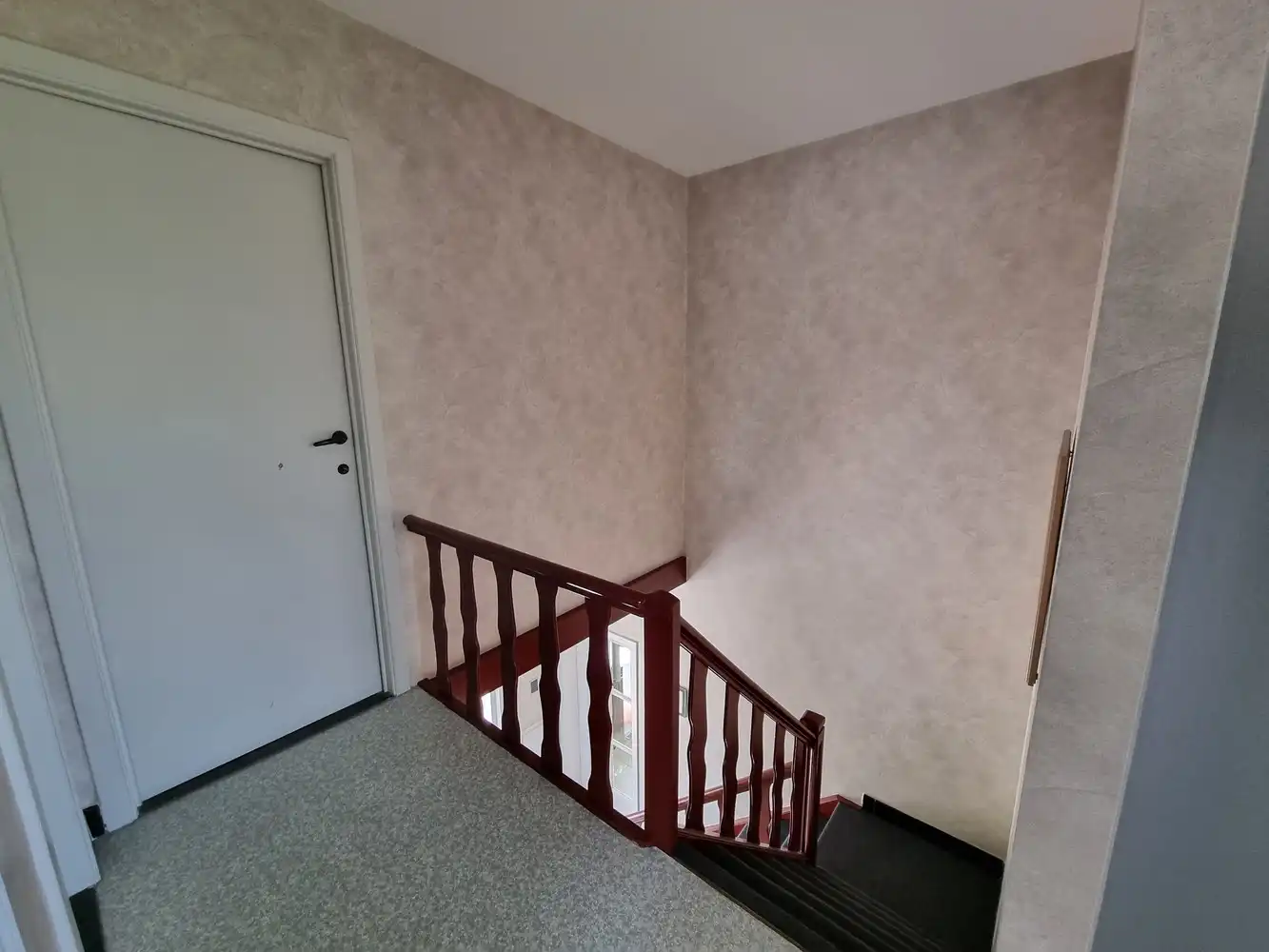 Zeer ruime, instapklare woning met 4 slpks op een prachtig perceel van 16a33ca foto 32
