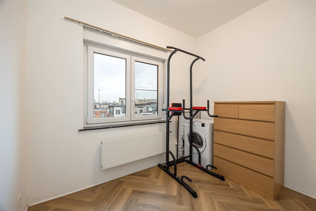 Instapklaar appartement, 3slpk,  incl staanplaats foto 13