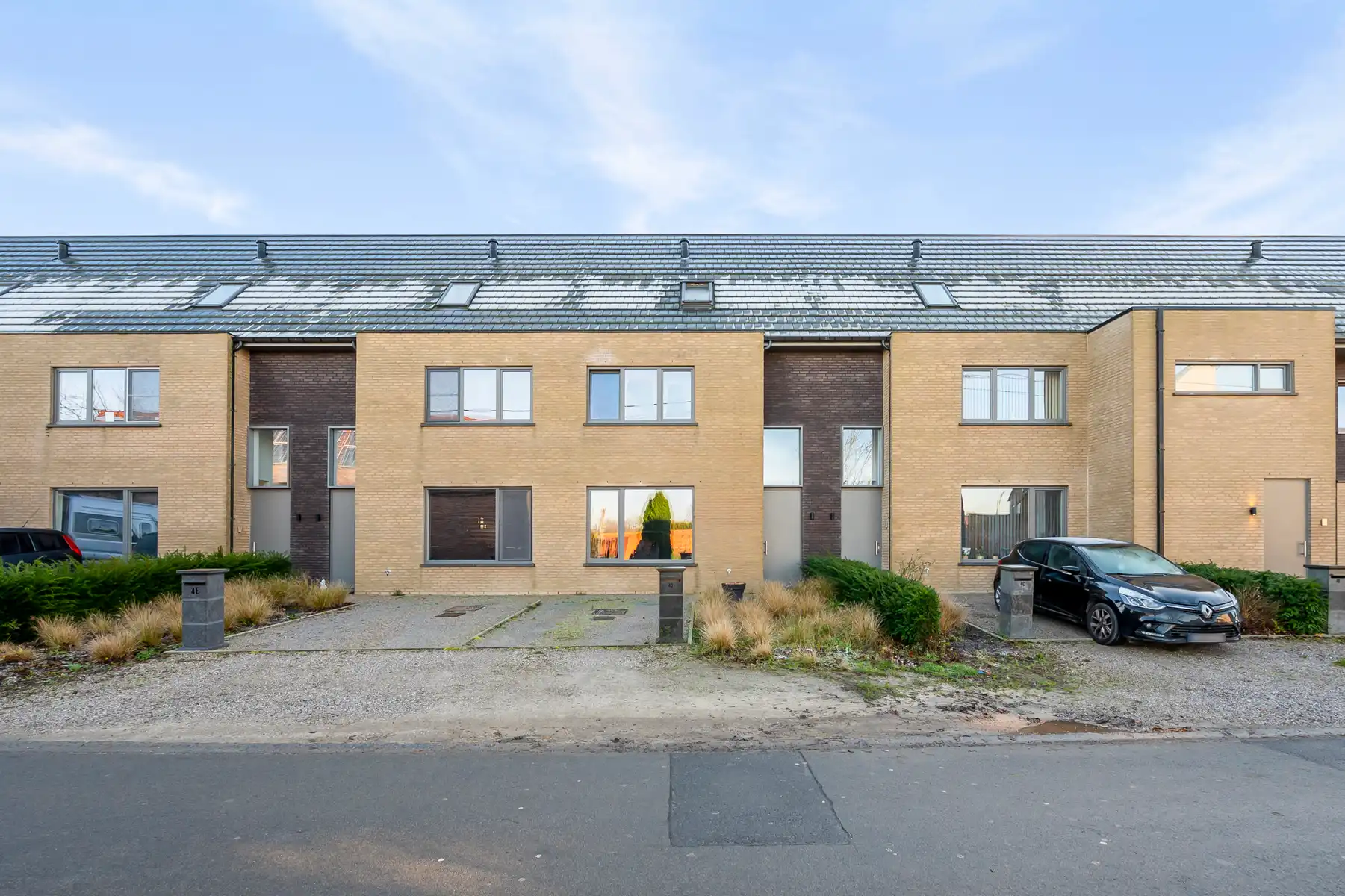 Woning nabij het Donkmeer met 5 slaapkamers foto 2