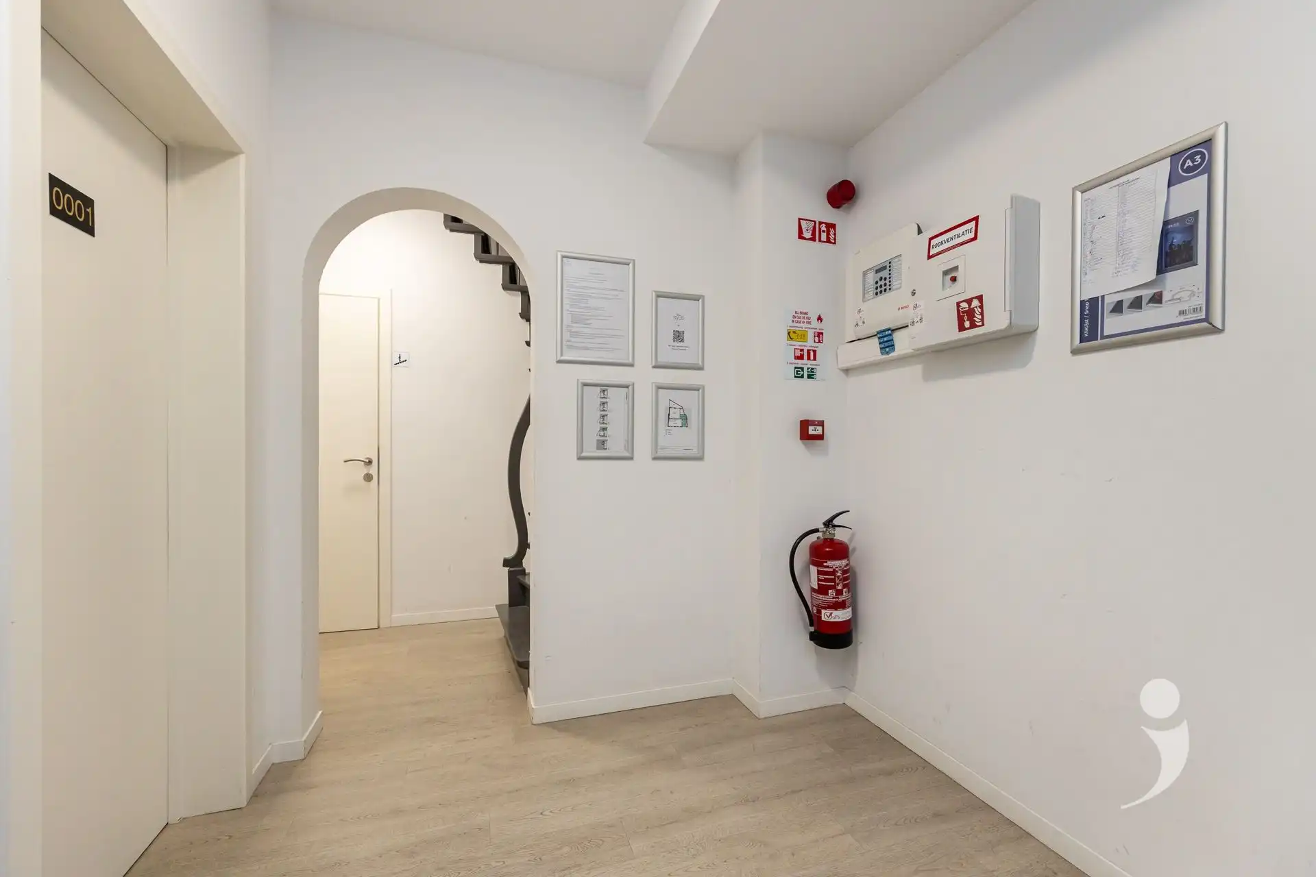 Instapklare studentenkamer in volledig gerenoveerd gebouw  foto 12