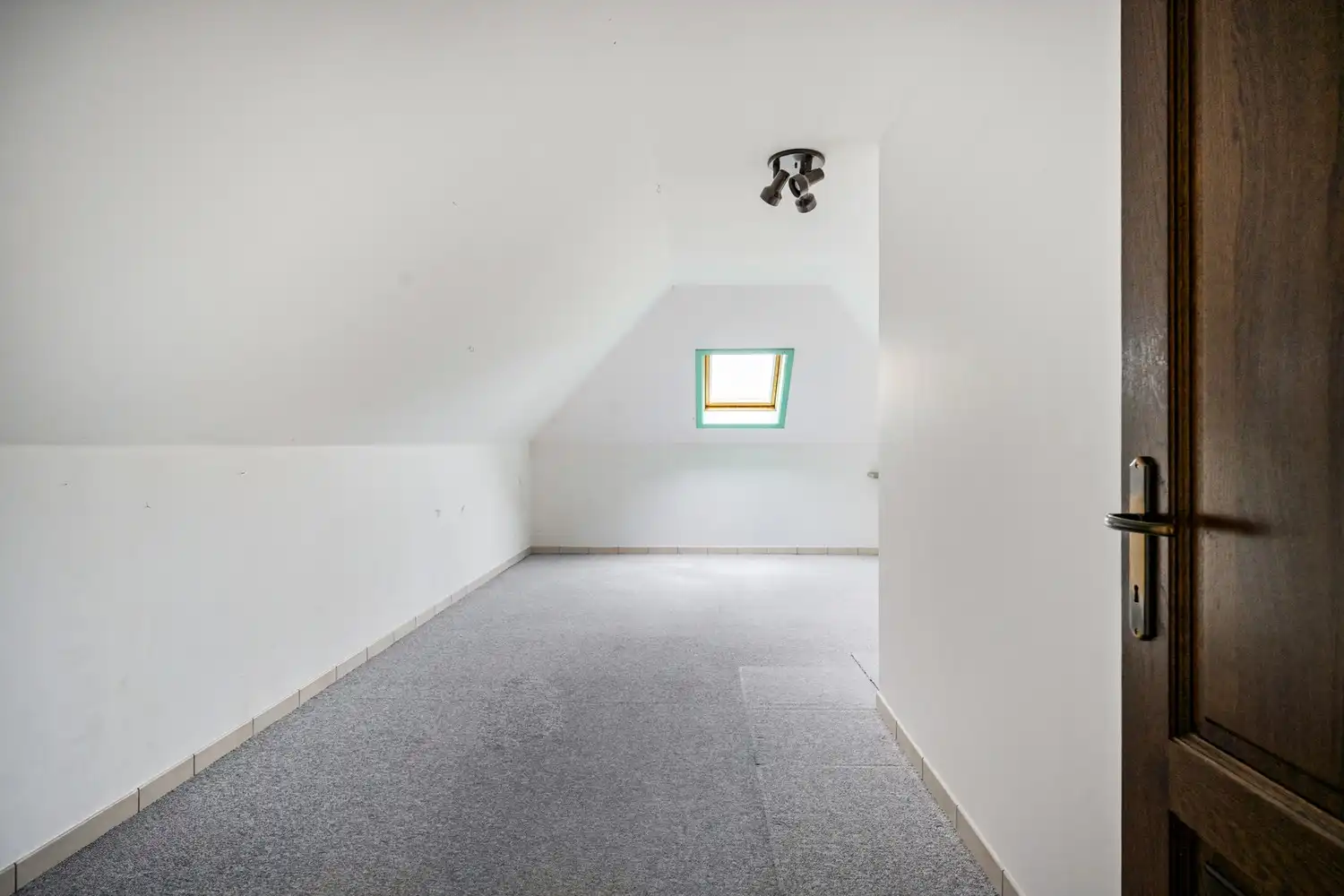Woning met 3 (mogelijks 4) slpkrs op ruim perceel te Putte foto 17